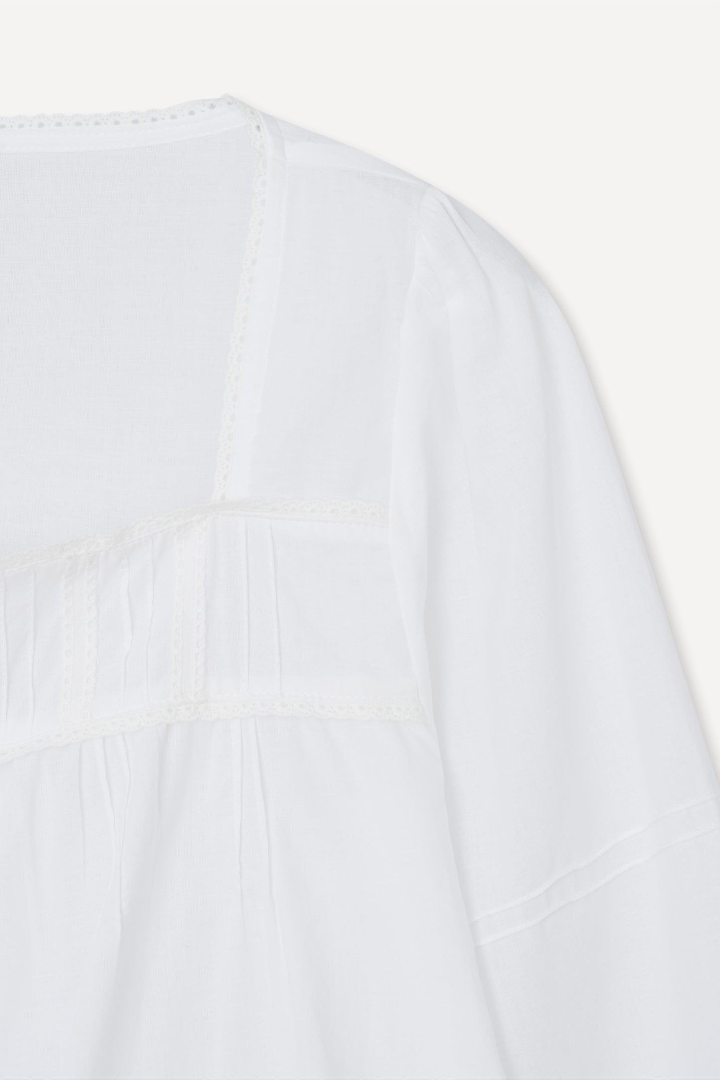 color_ivory