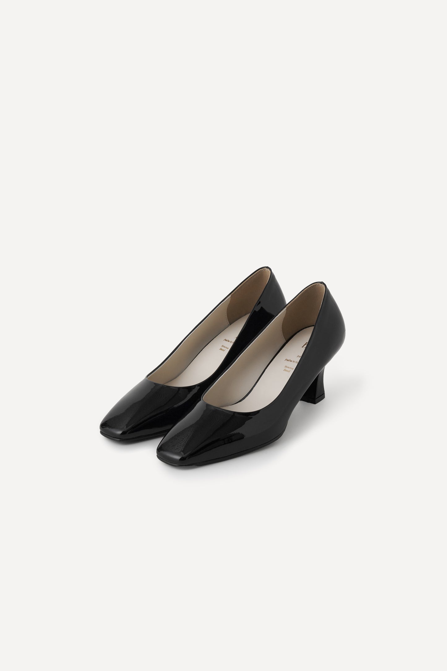 color_black_patent