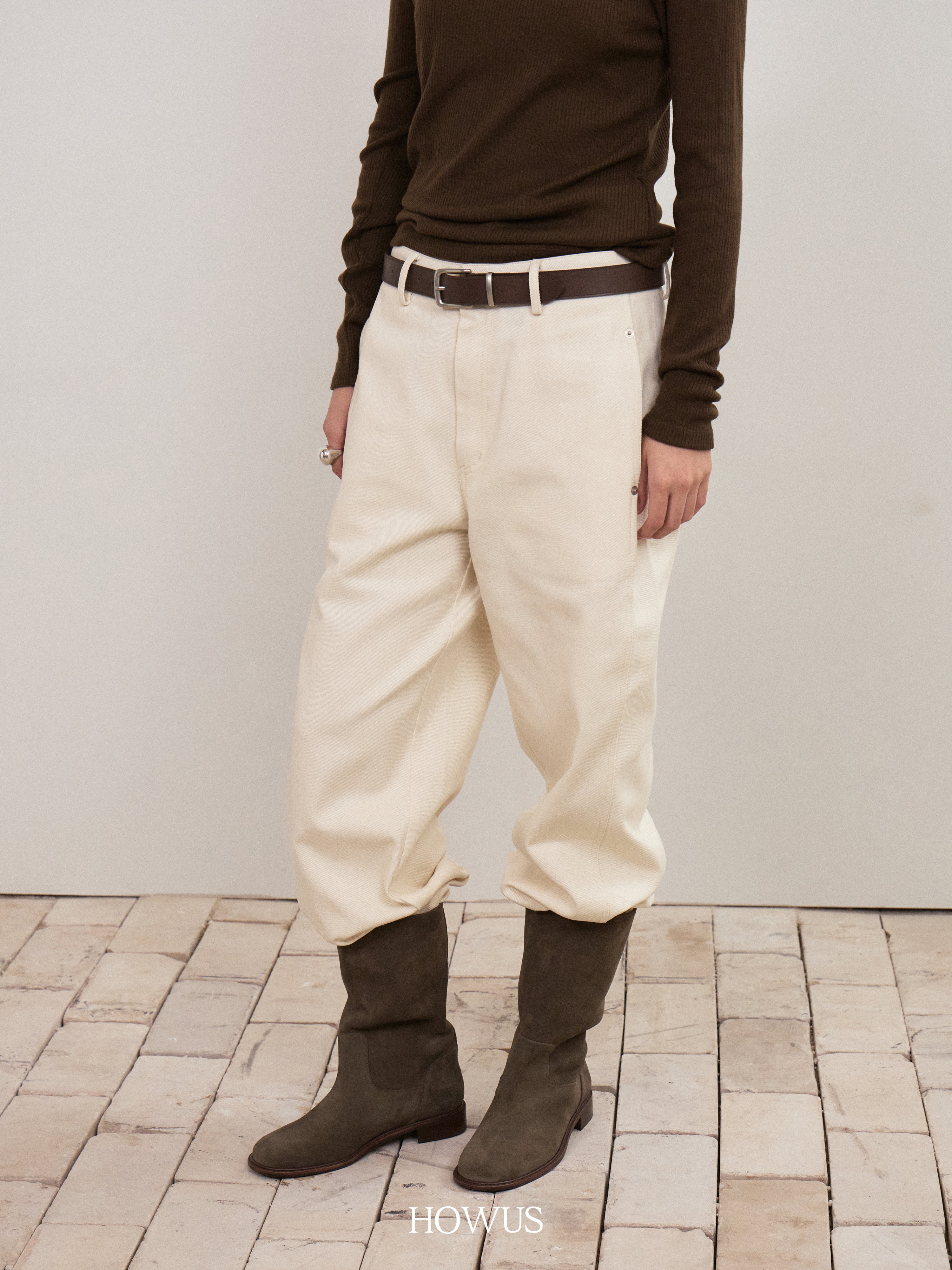 color_brown