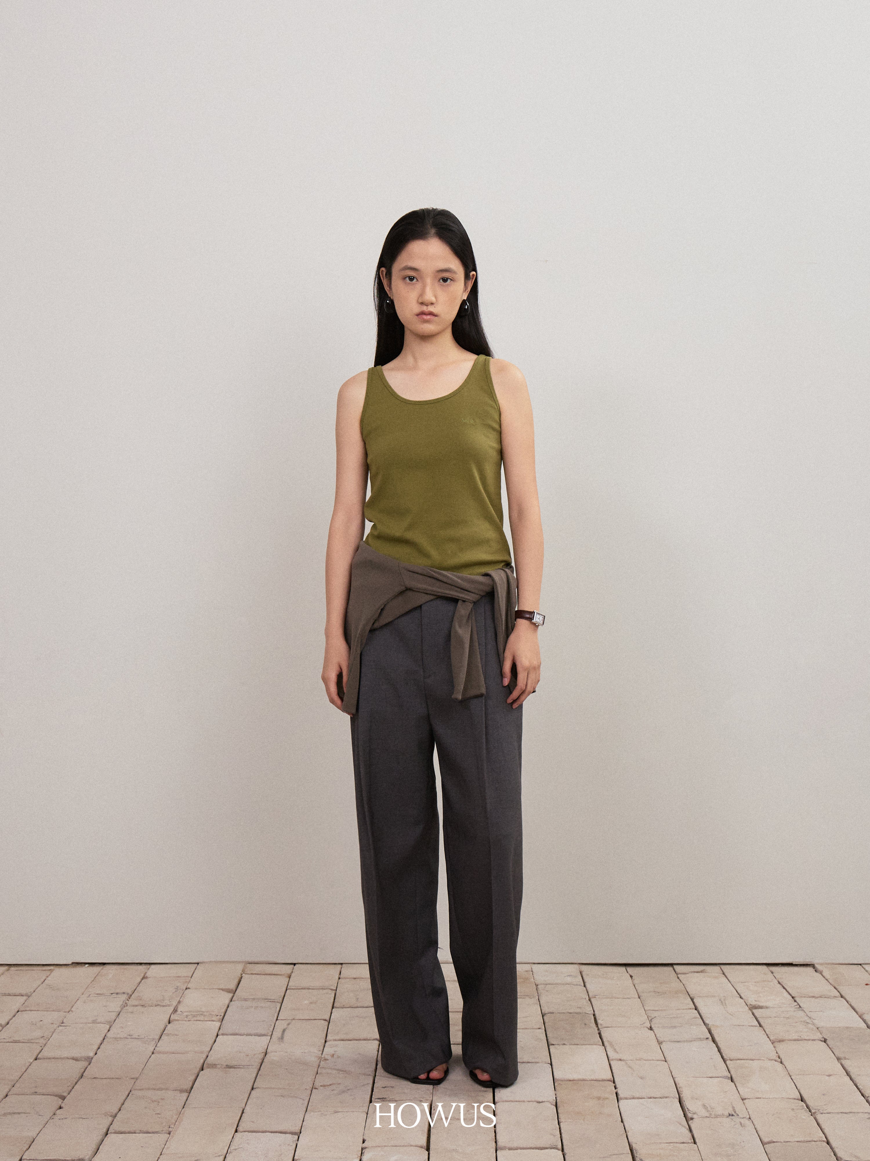 color_khaki