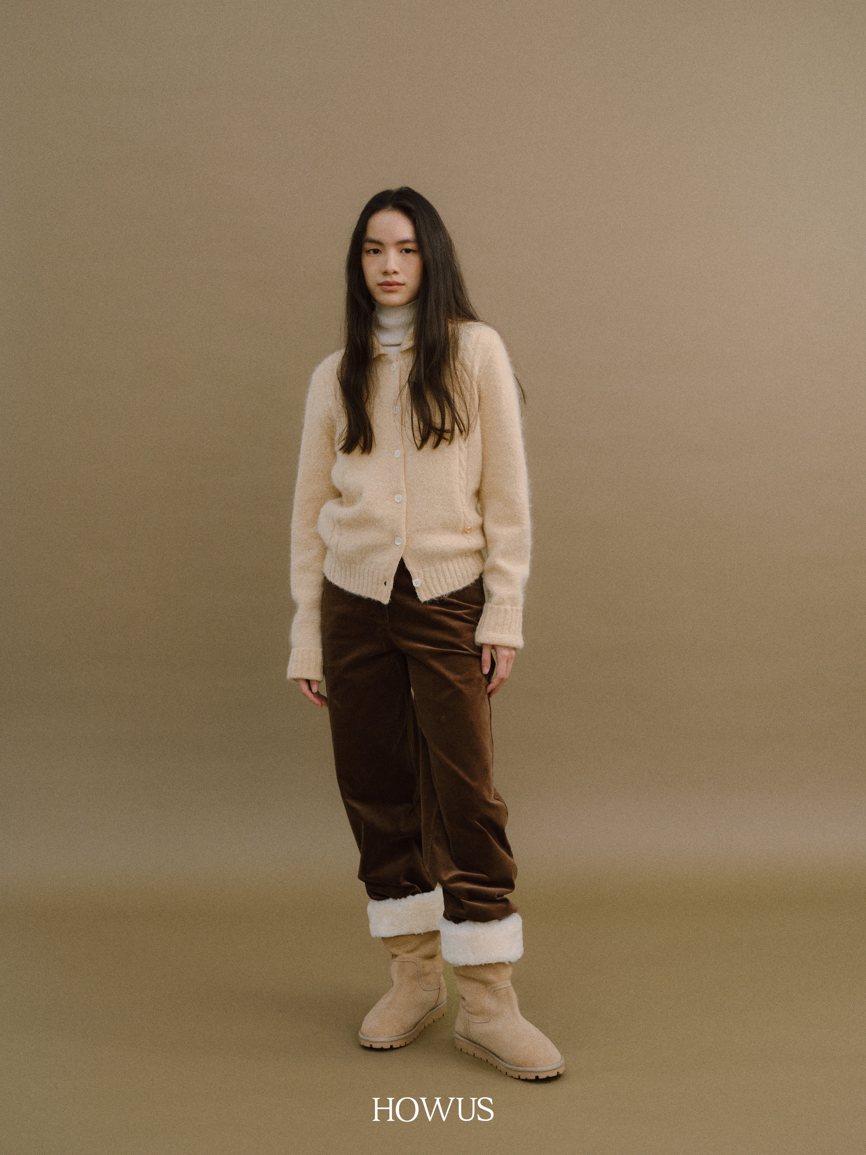 color_beige