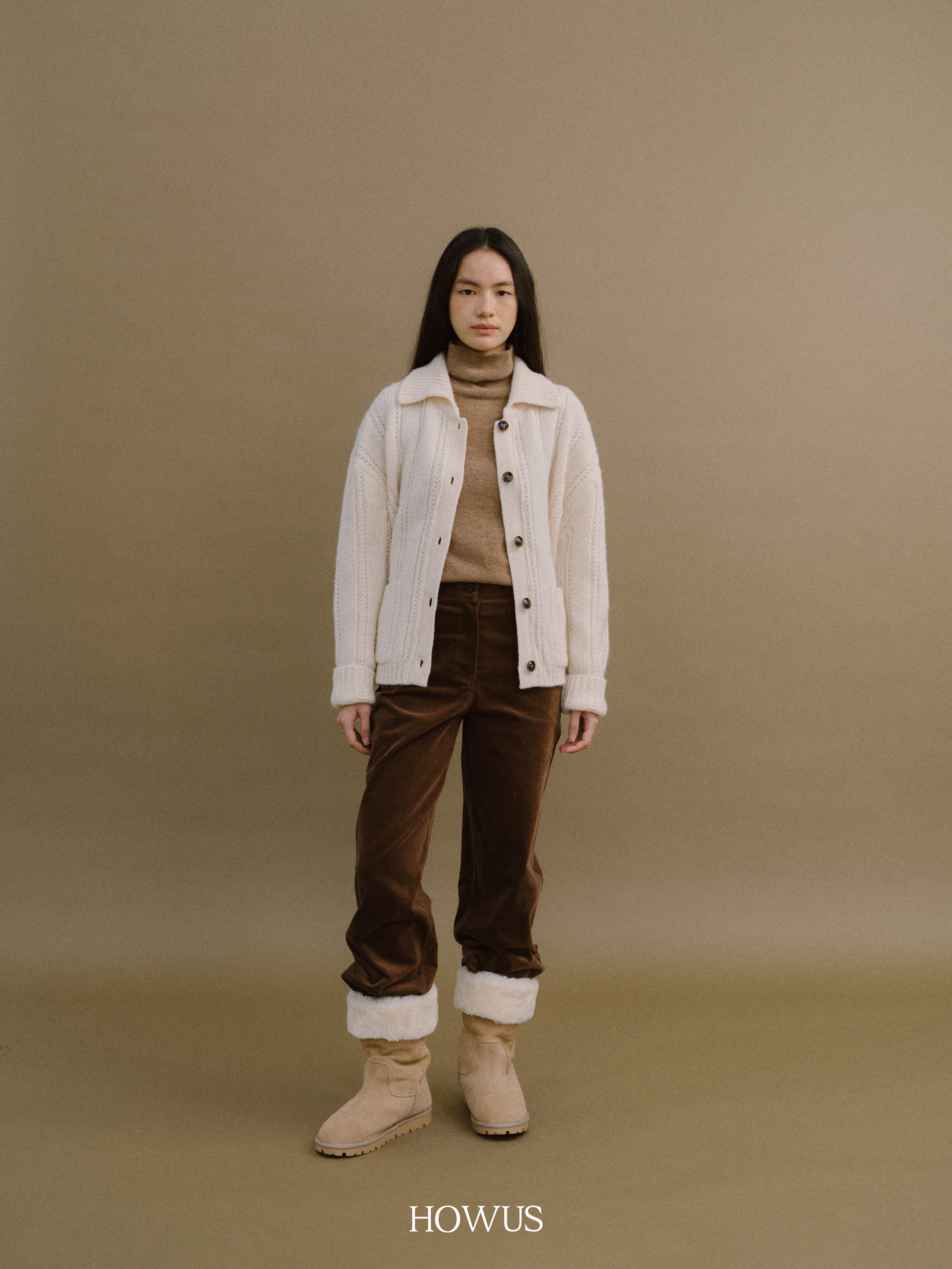color_beige