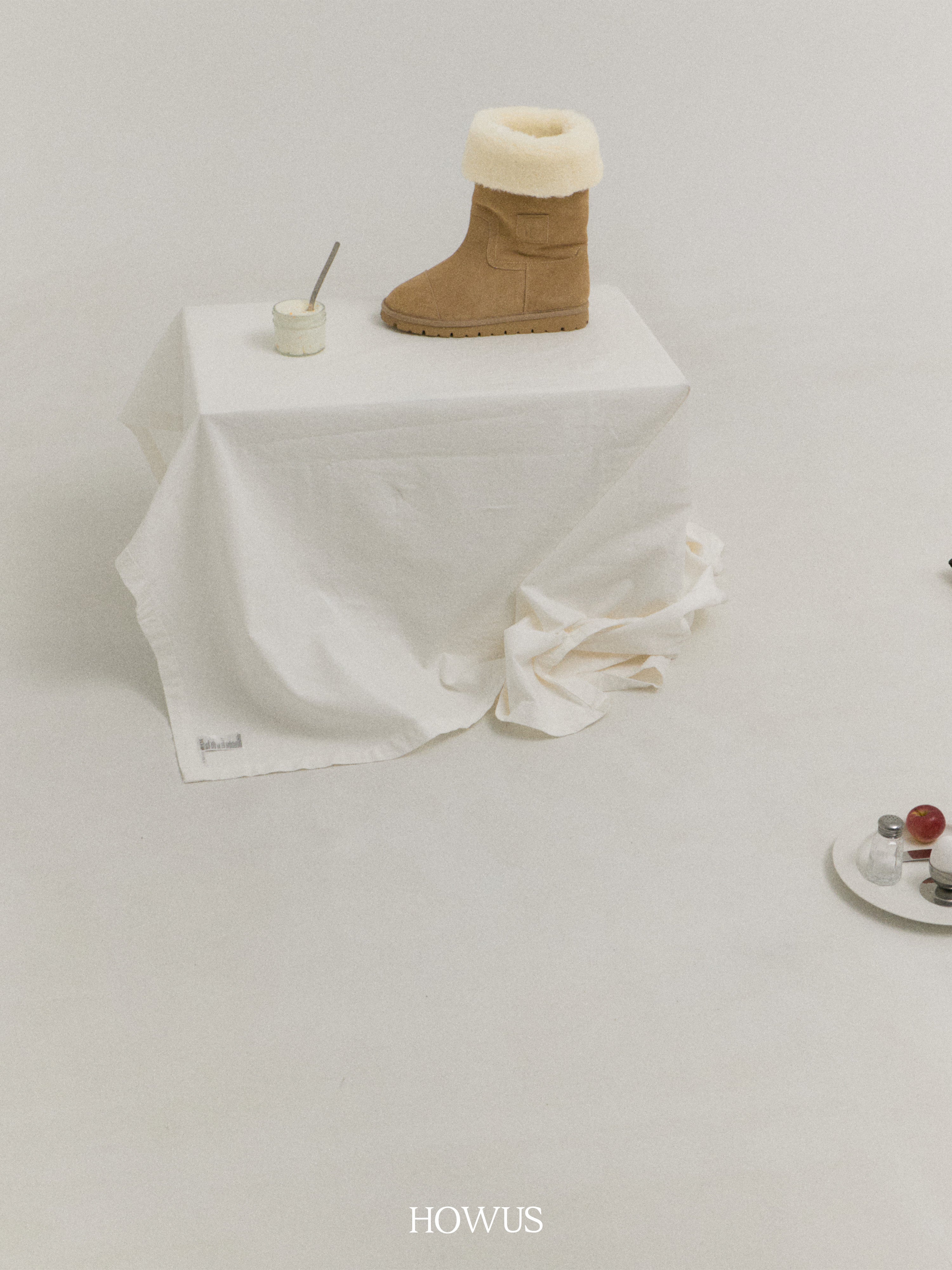 color_beige