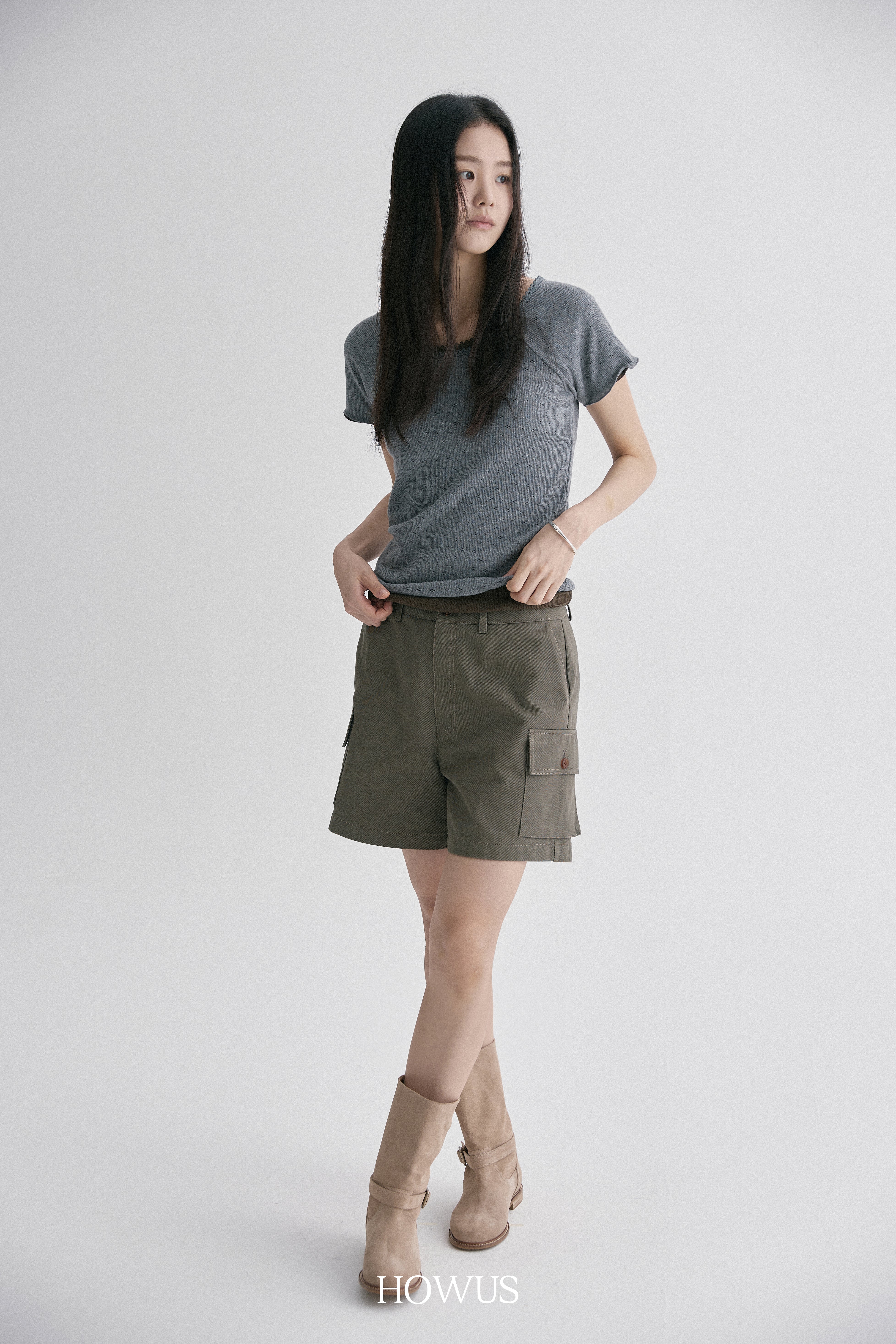 color_khaki