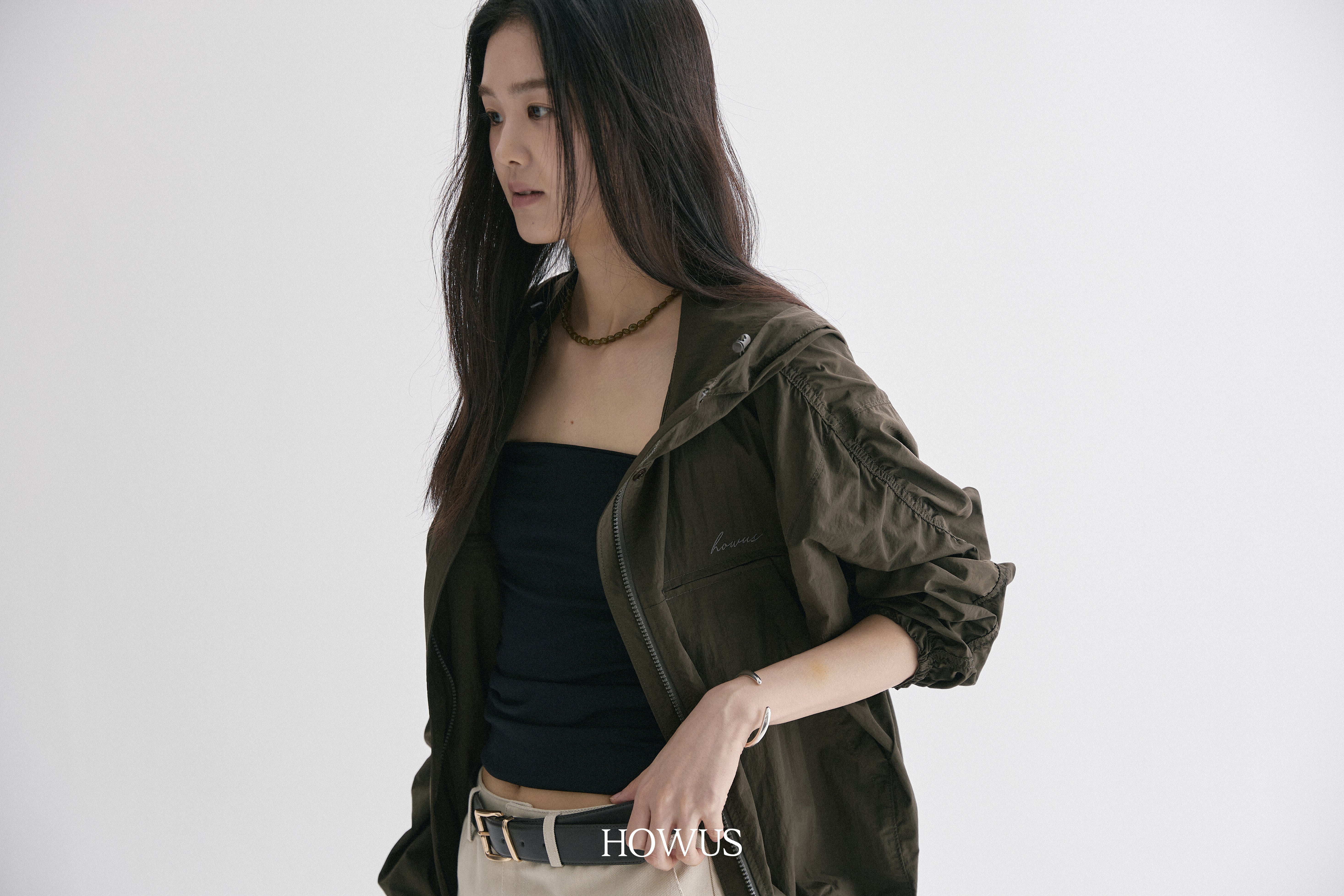 color_khaki