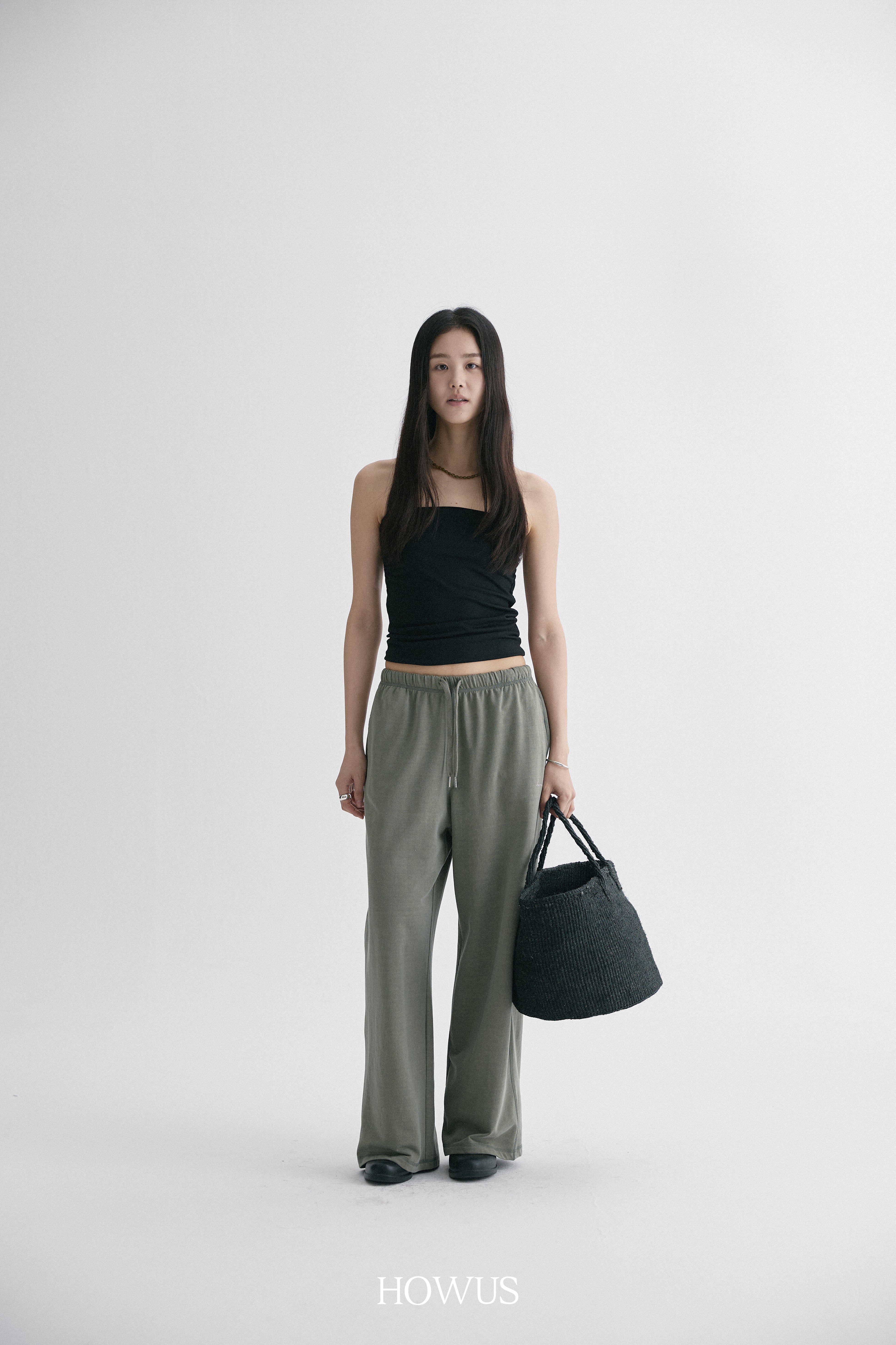 color_khaki