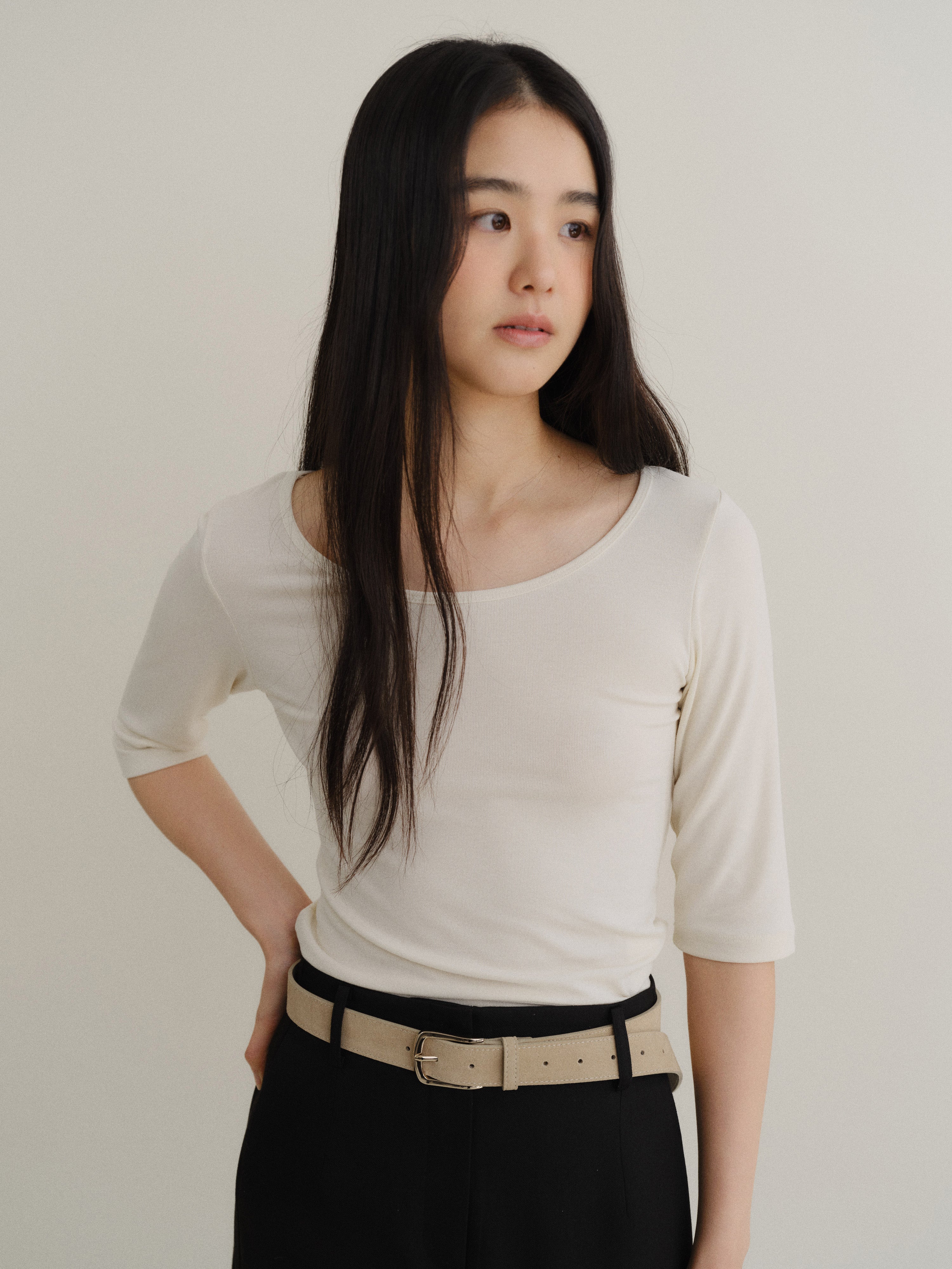 color_beige