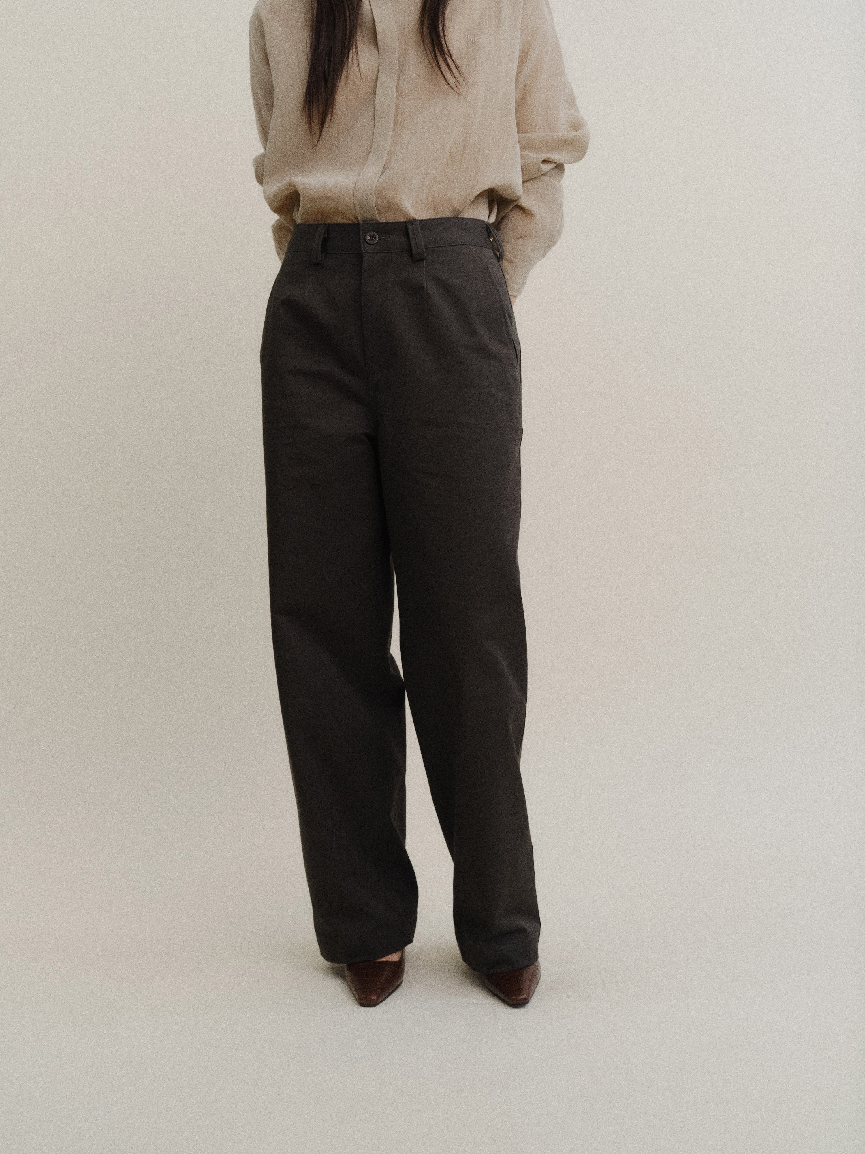 color_khaki