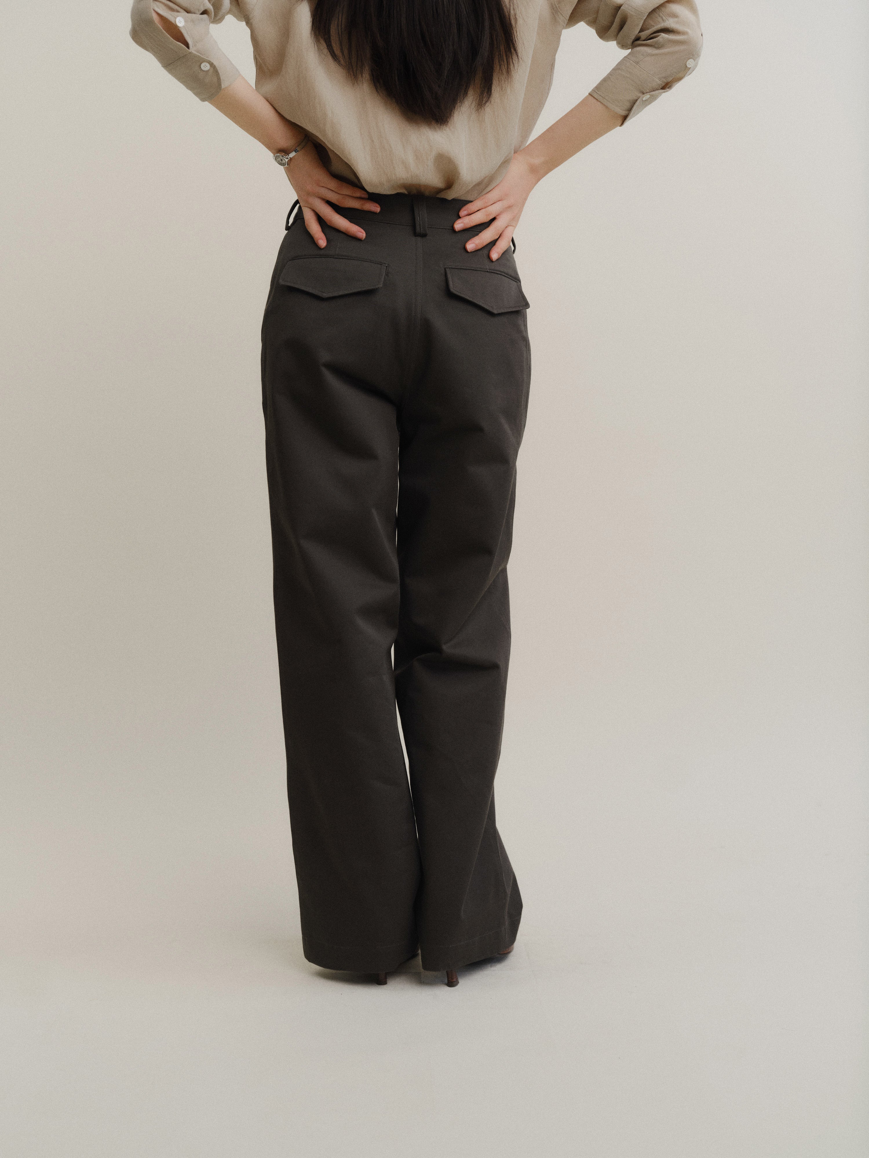 color_khaki