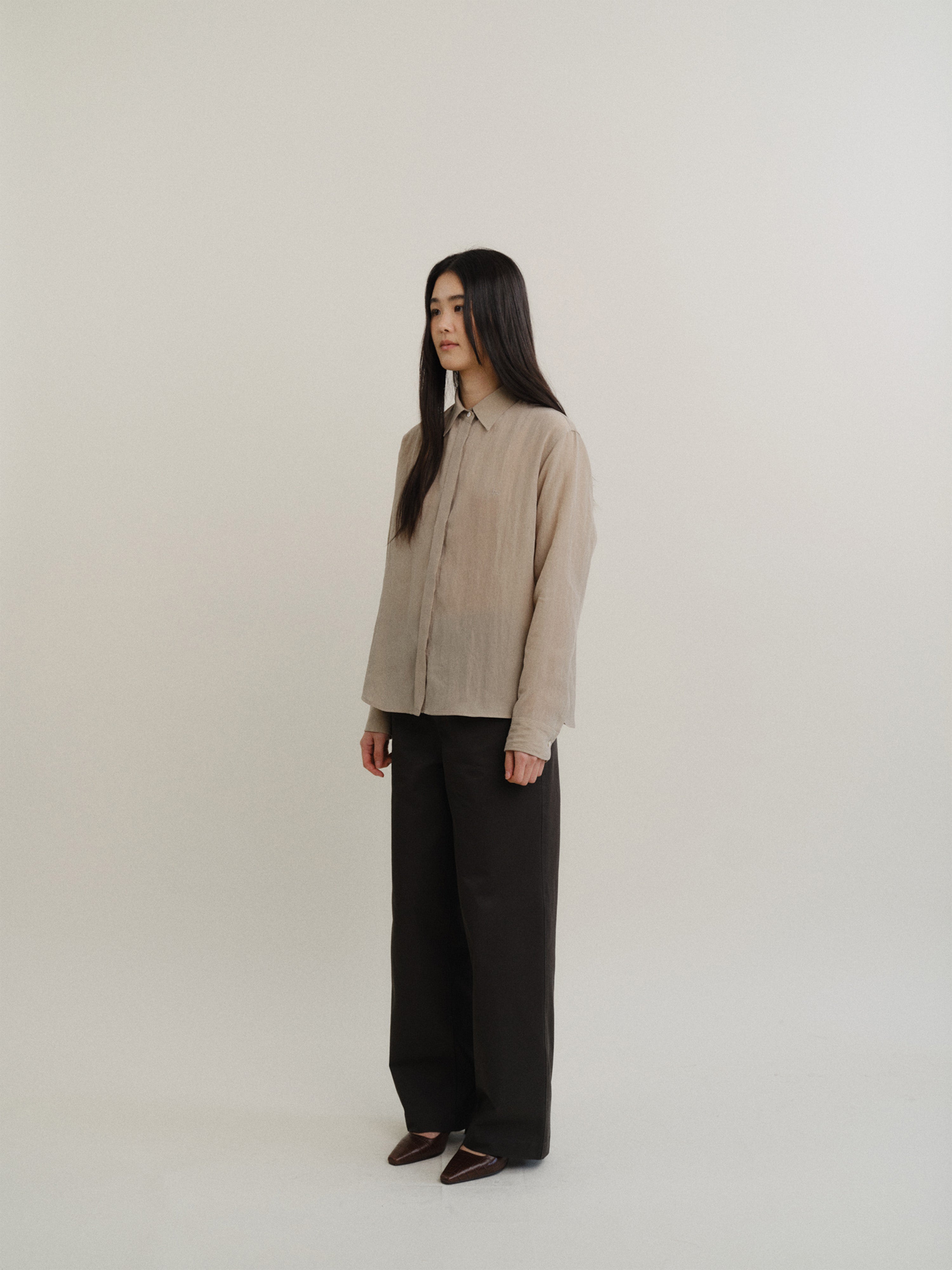 color_khaki