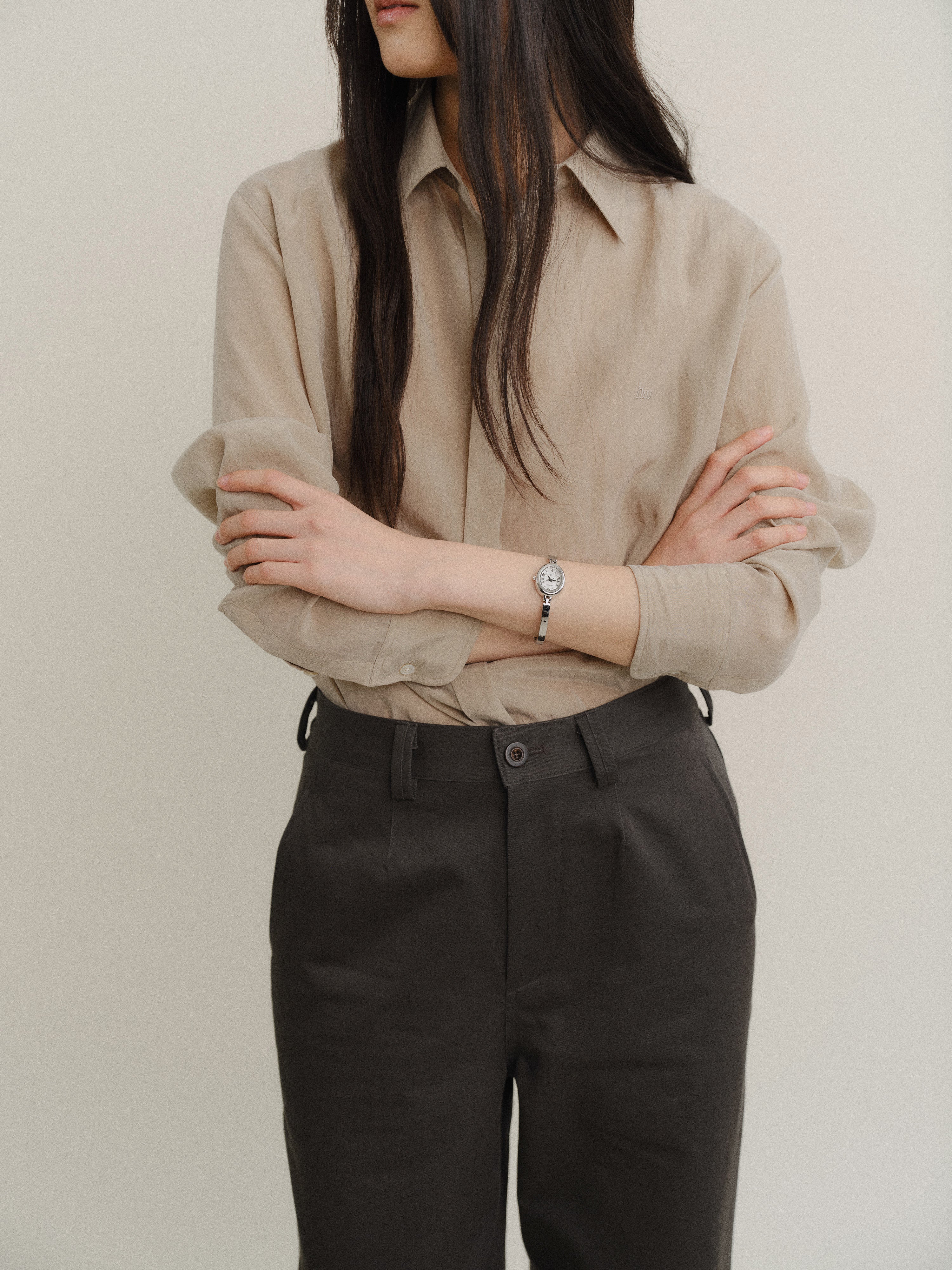 color_khaki