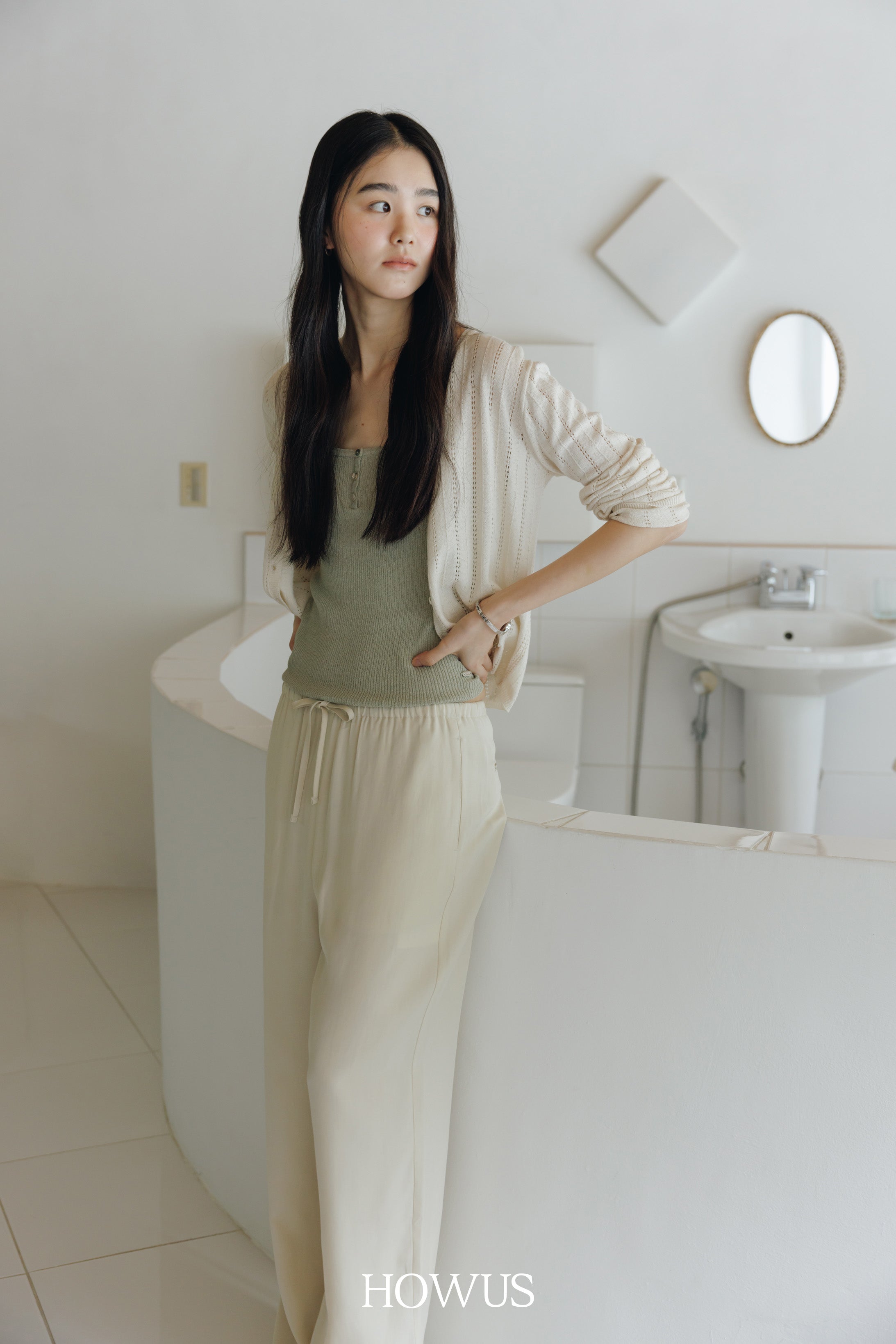 color_light_beige