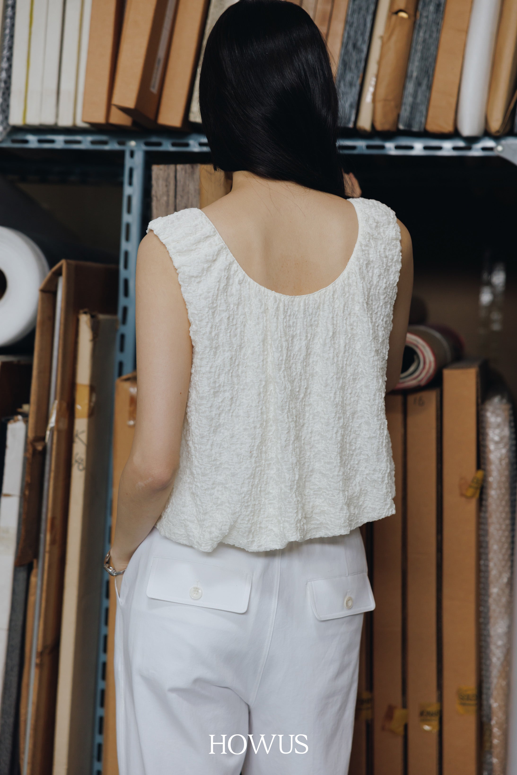 color_ivory