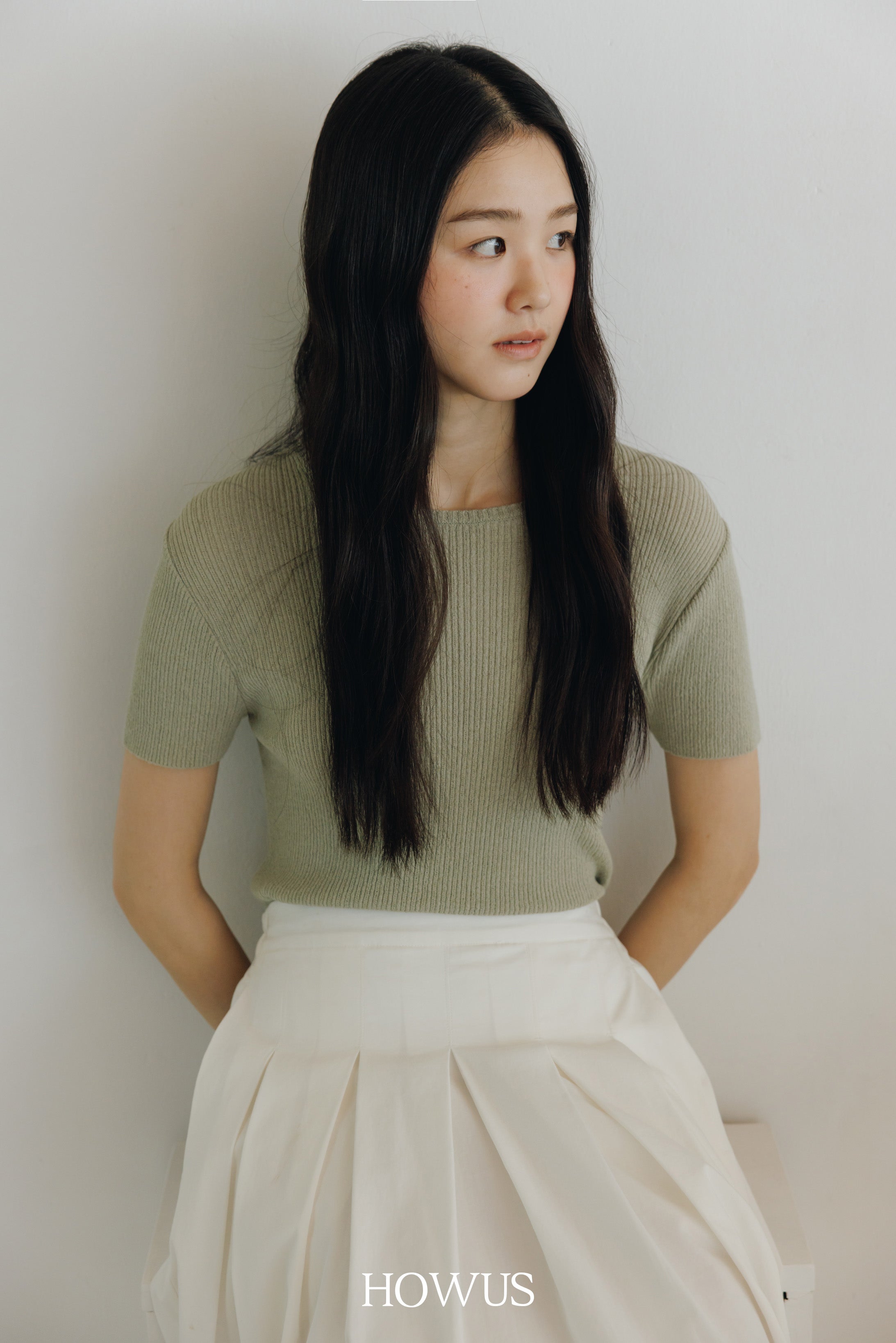 color_pale_olive