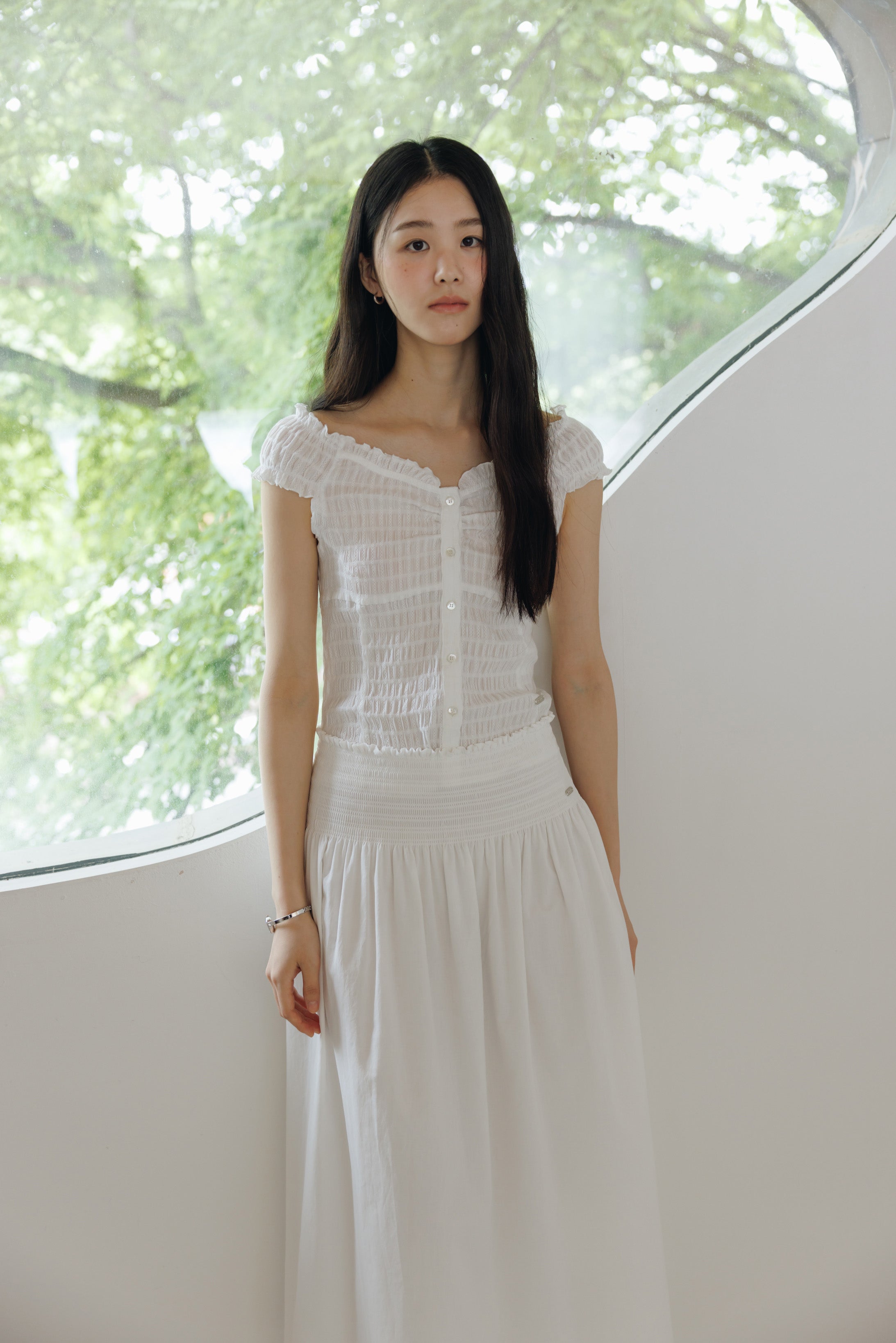 color_ivory