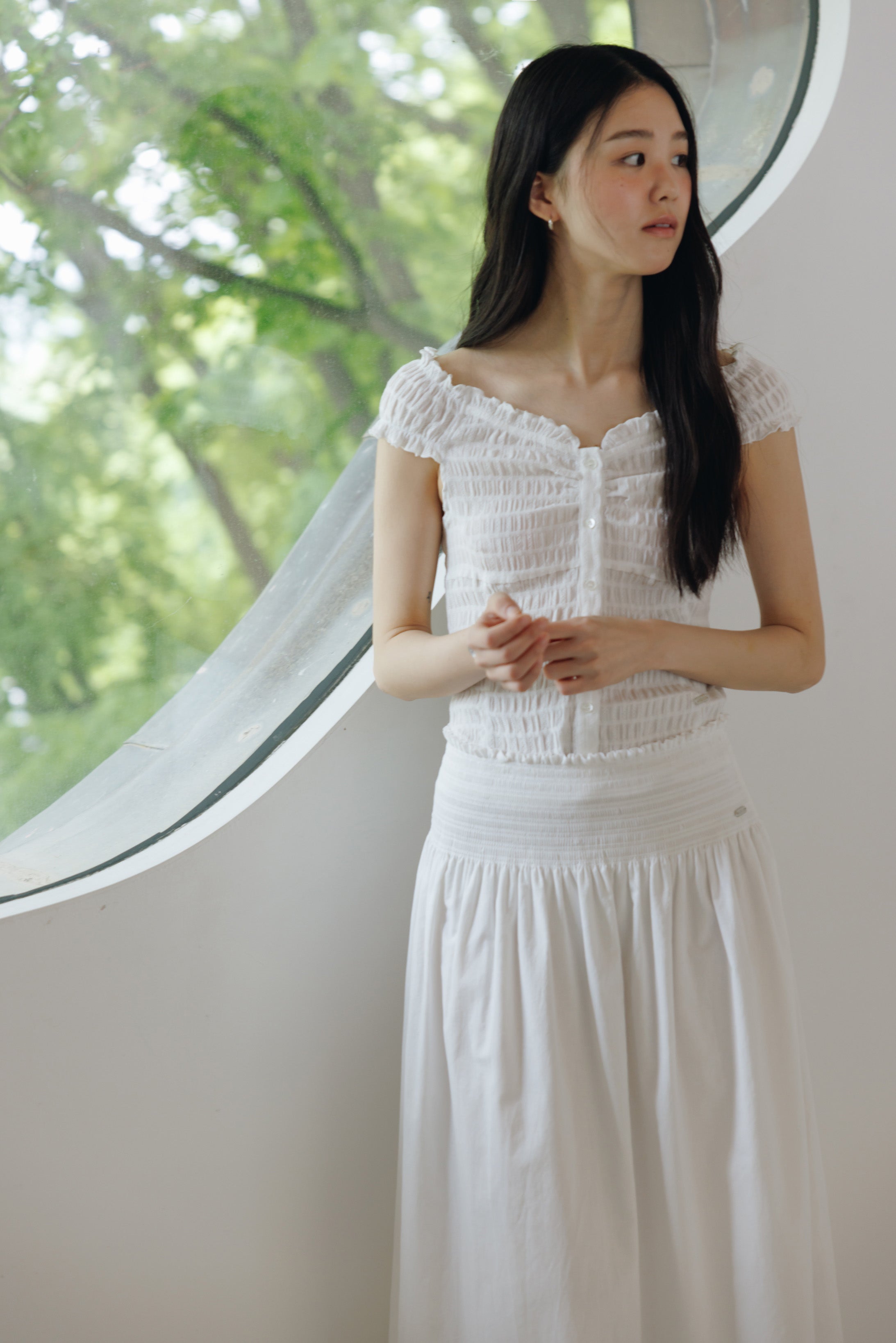 color_ivory