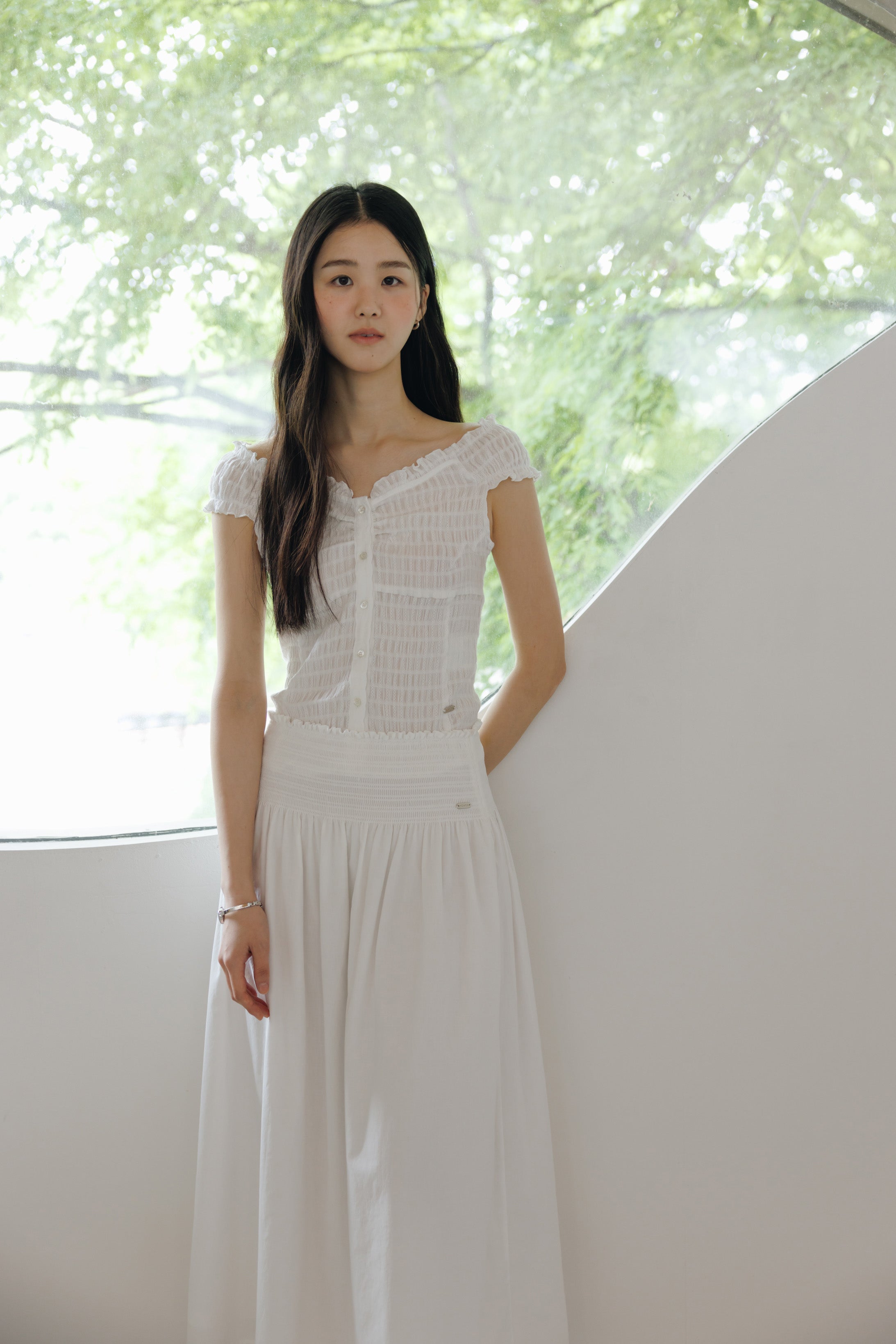 color_ivory