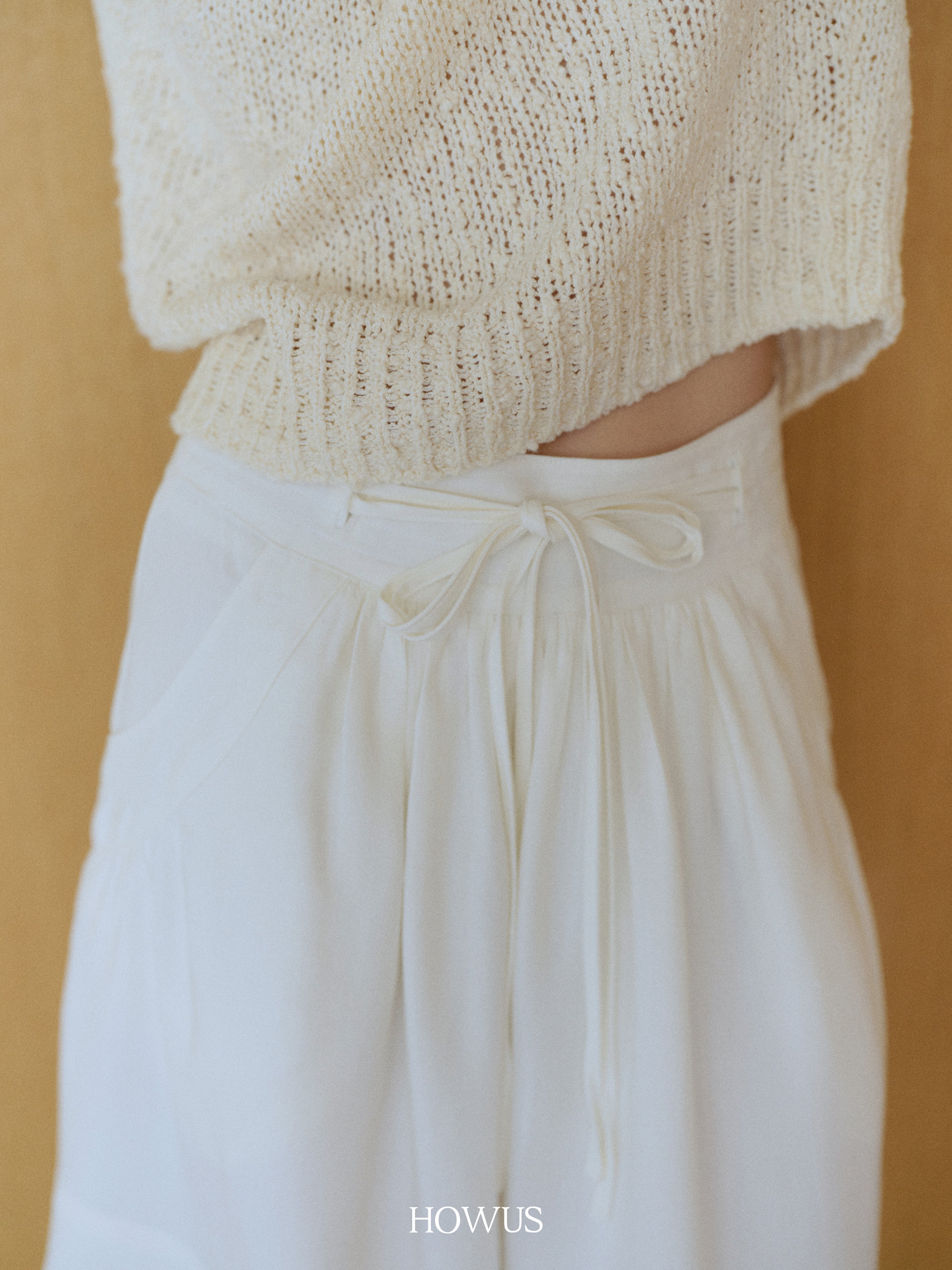 color_ivory