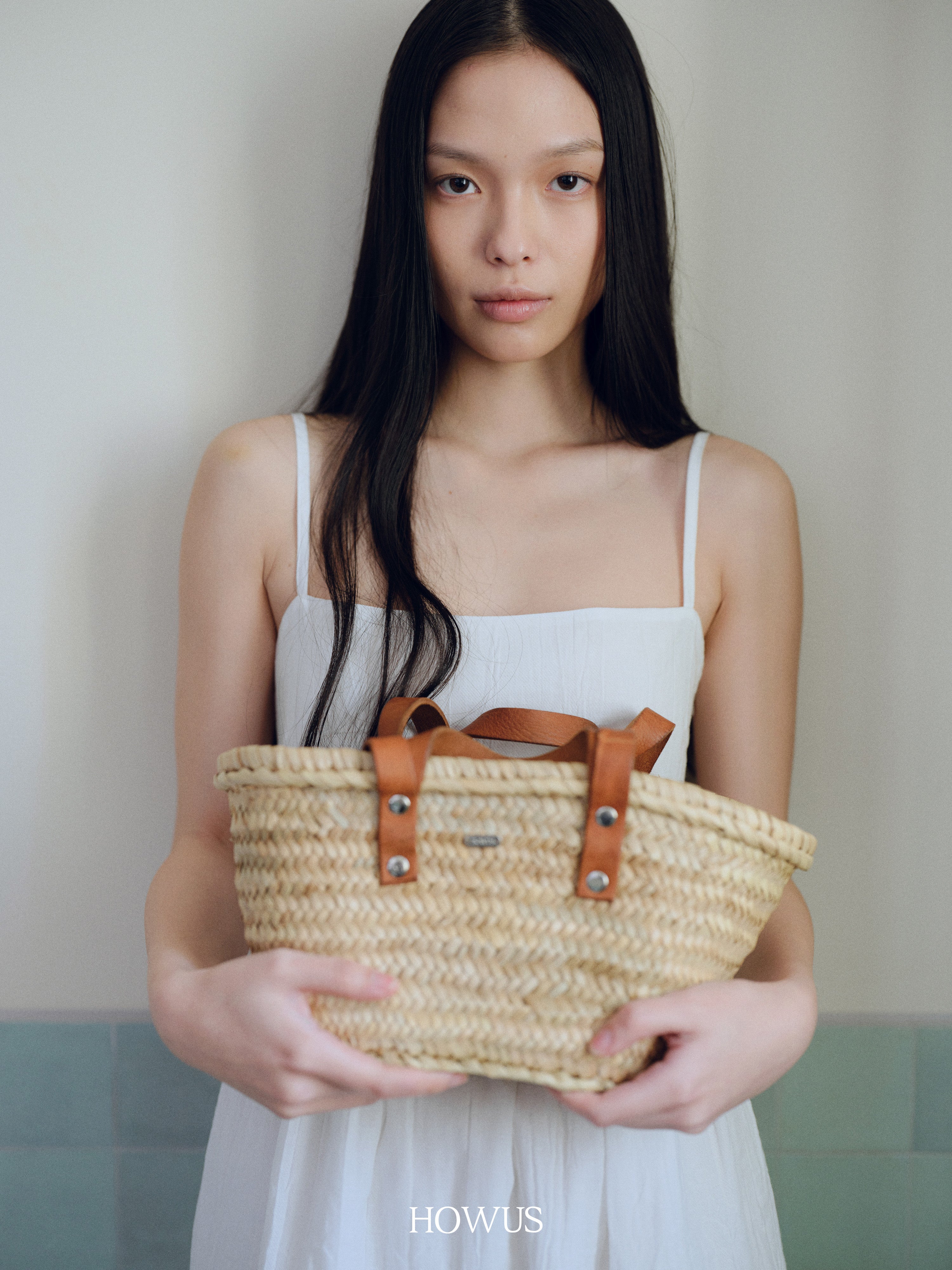 color_ivory