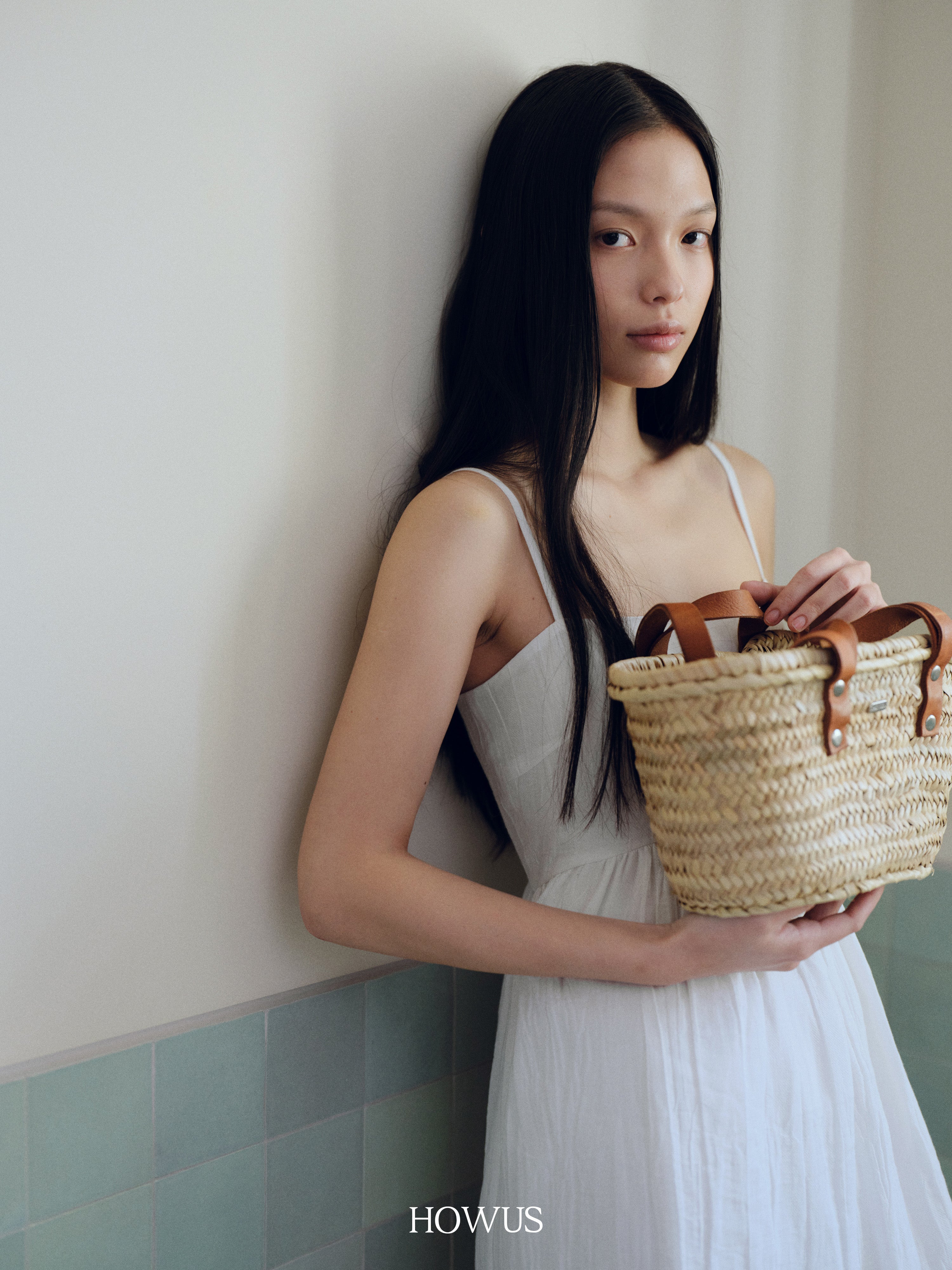 color_ivory