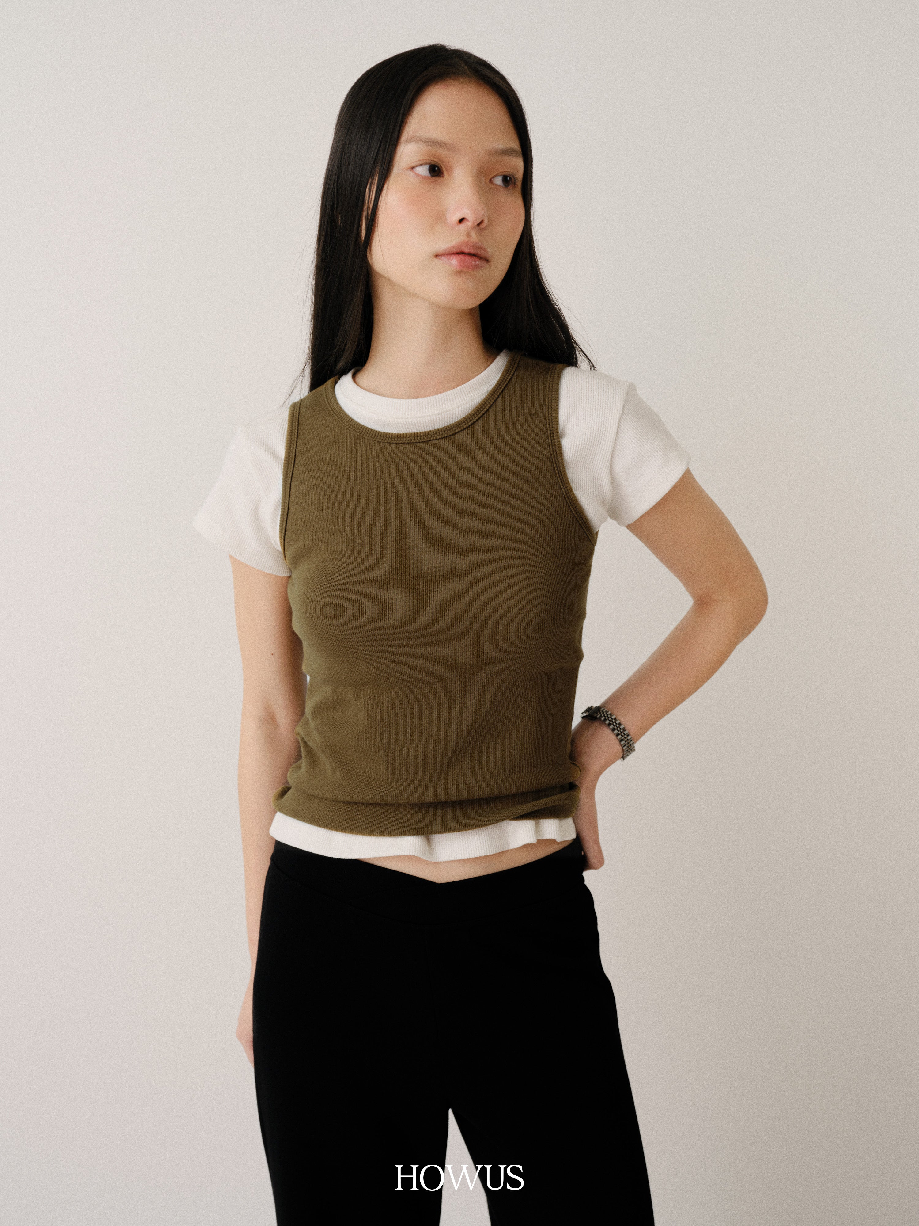 color_khaki