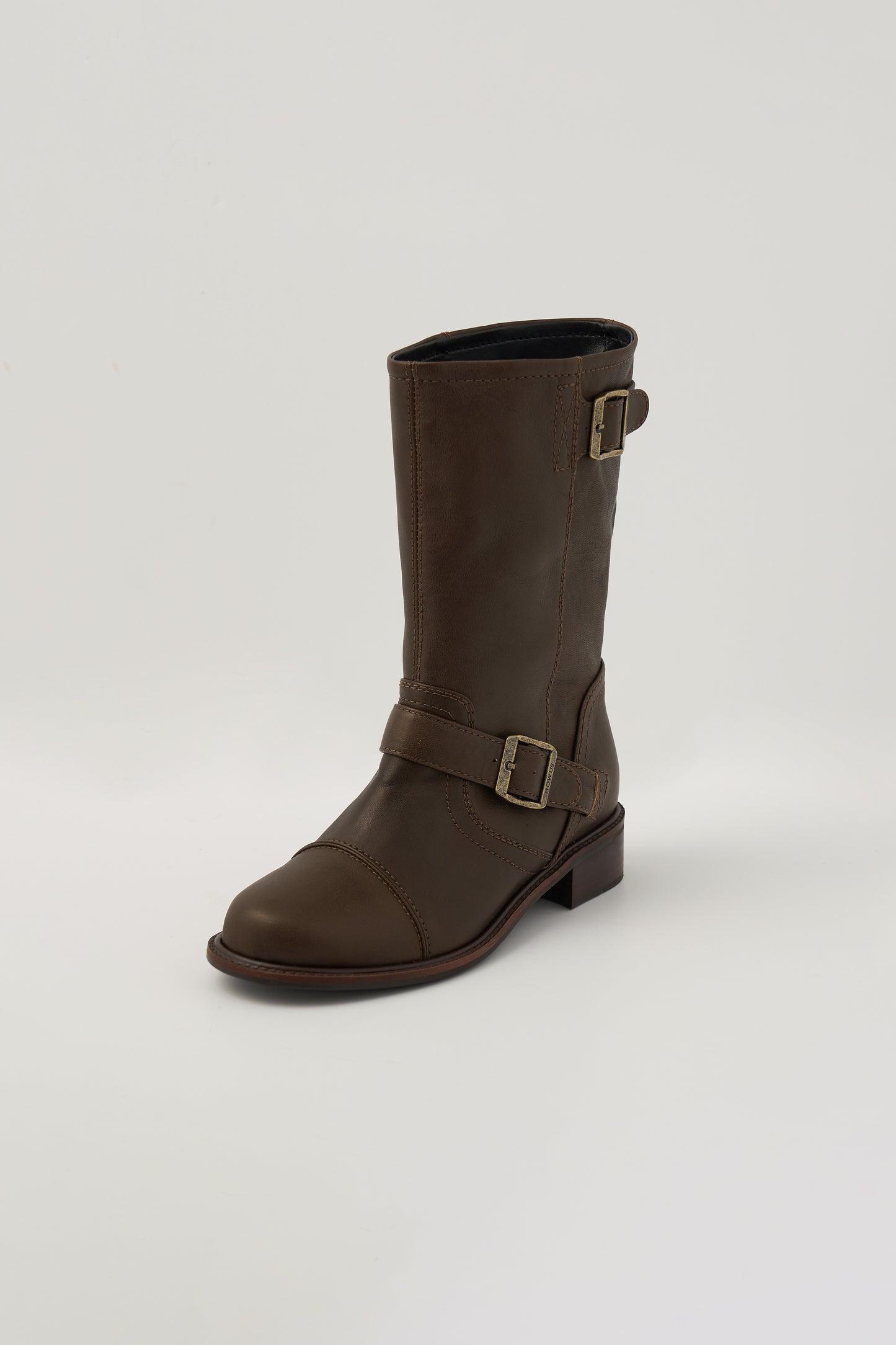 color_brown