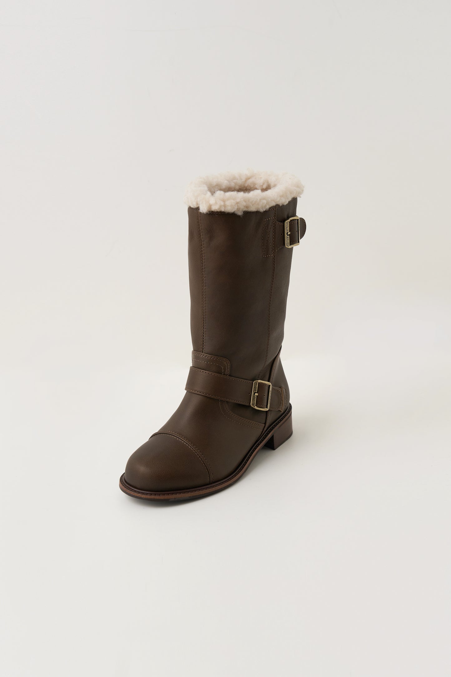 color_brown