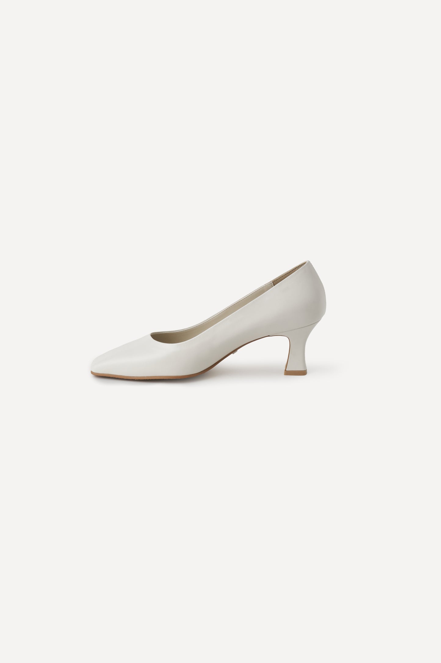 color_ivory