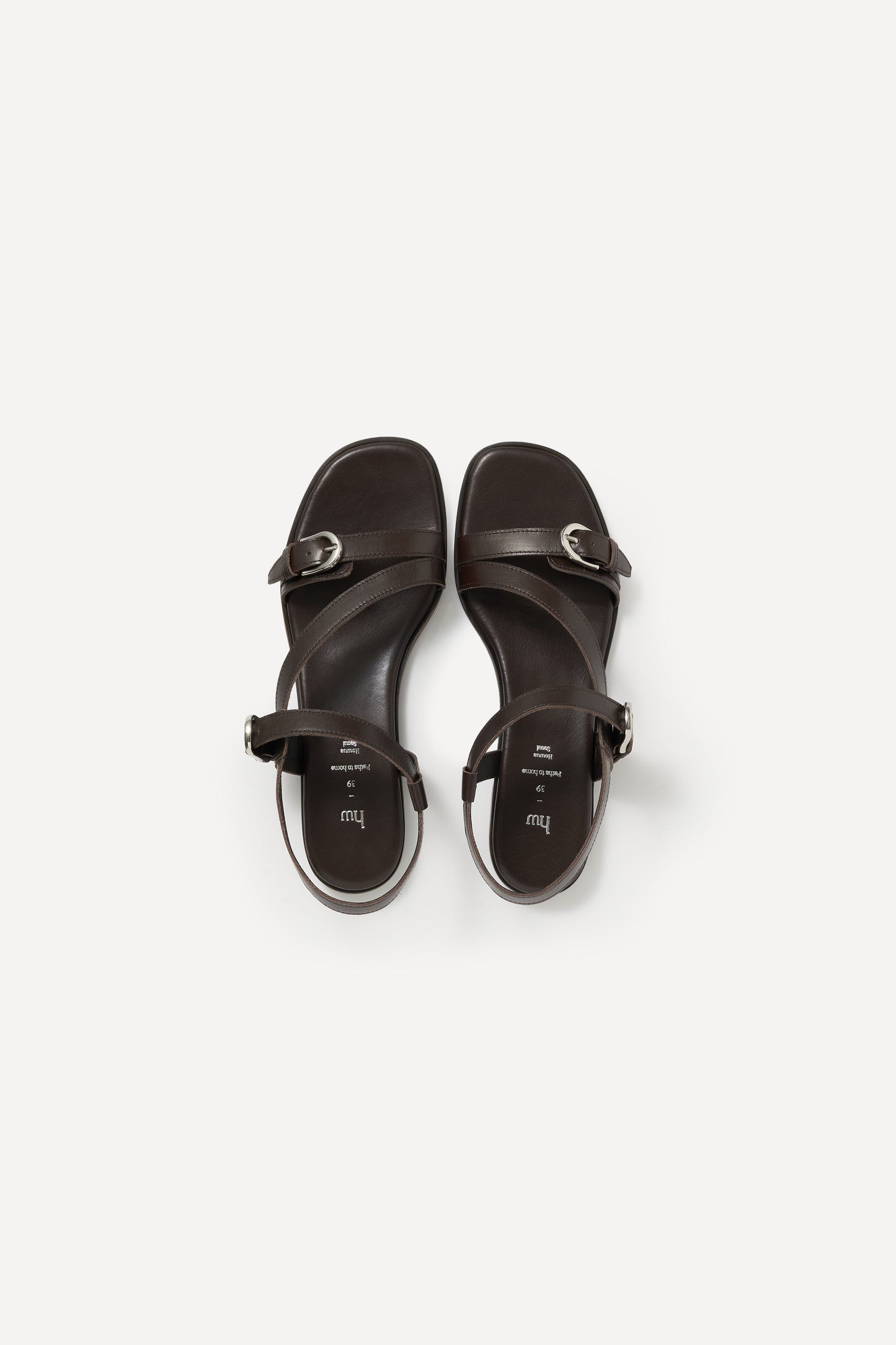 color_brown