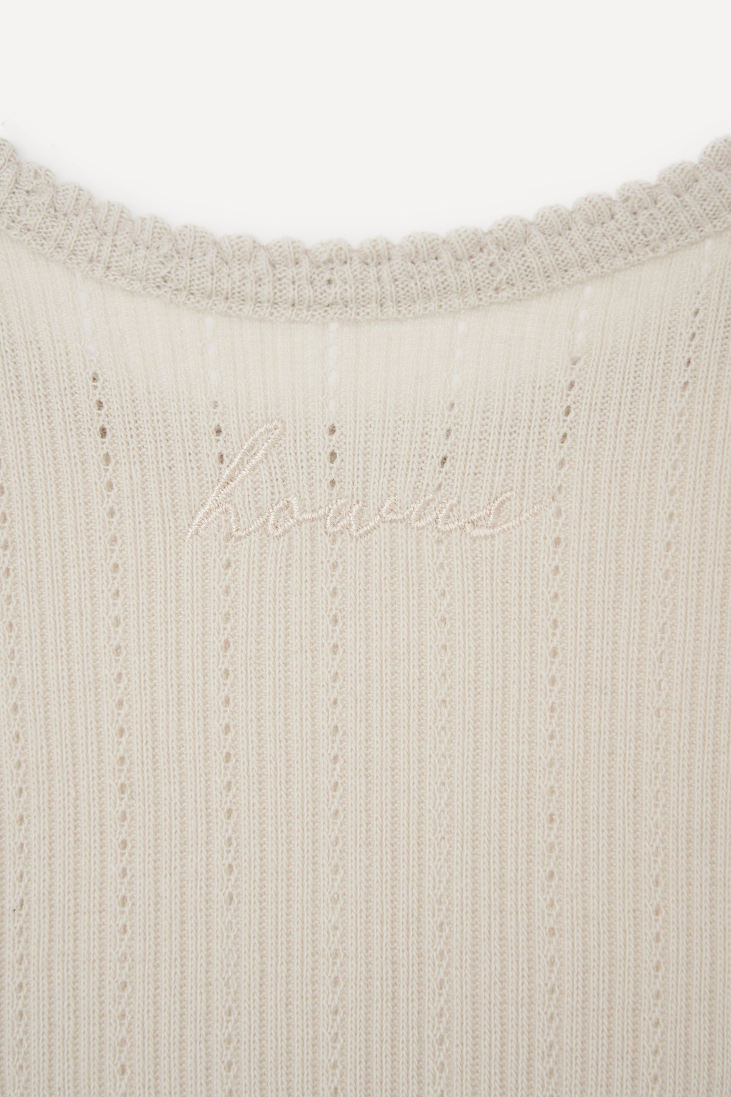 color_ivory