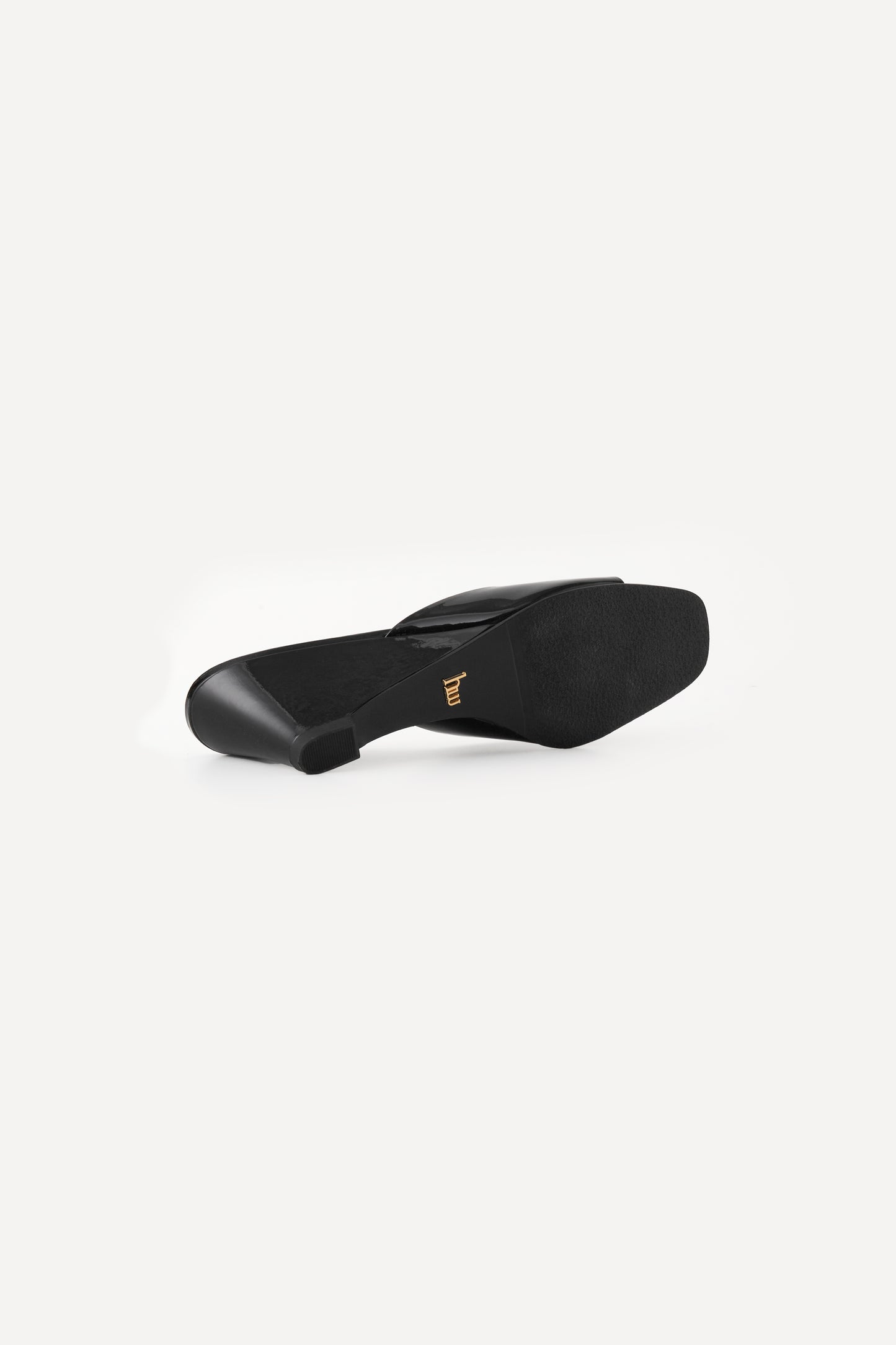 color_black_patent