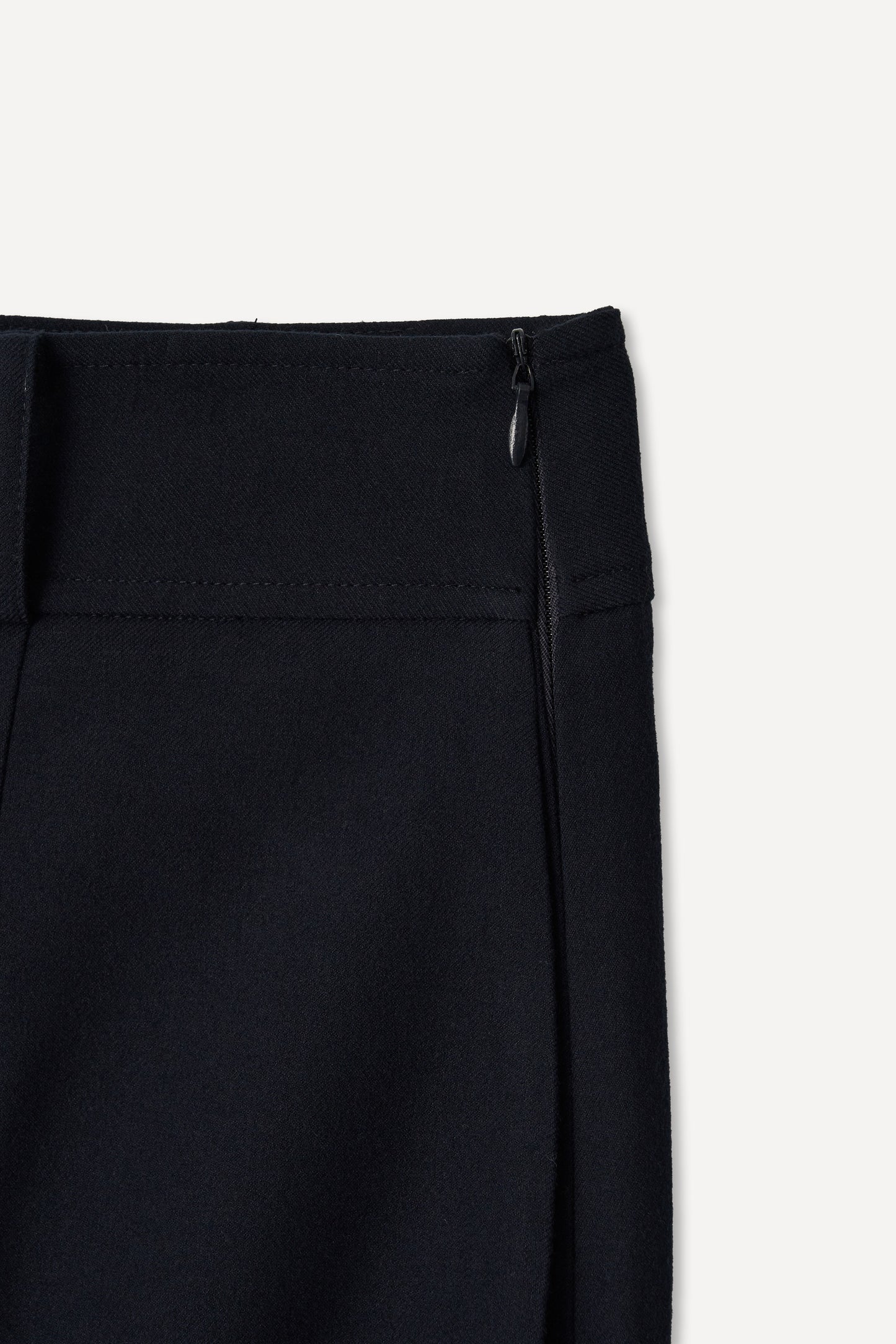 color_navy