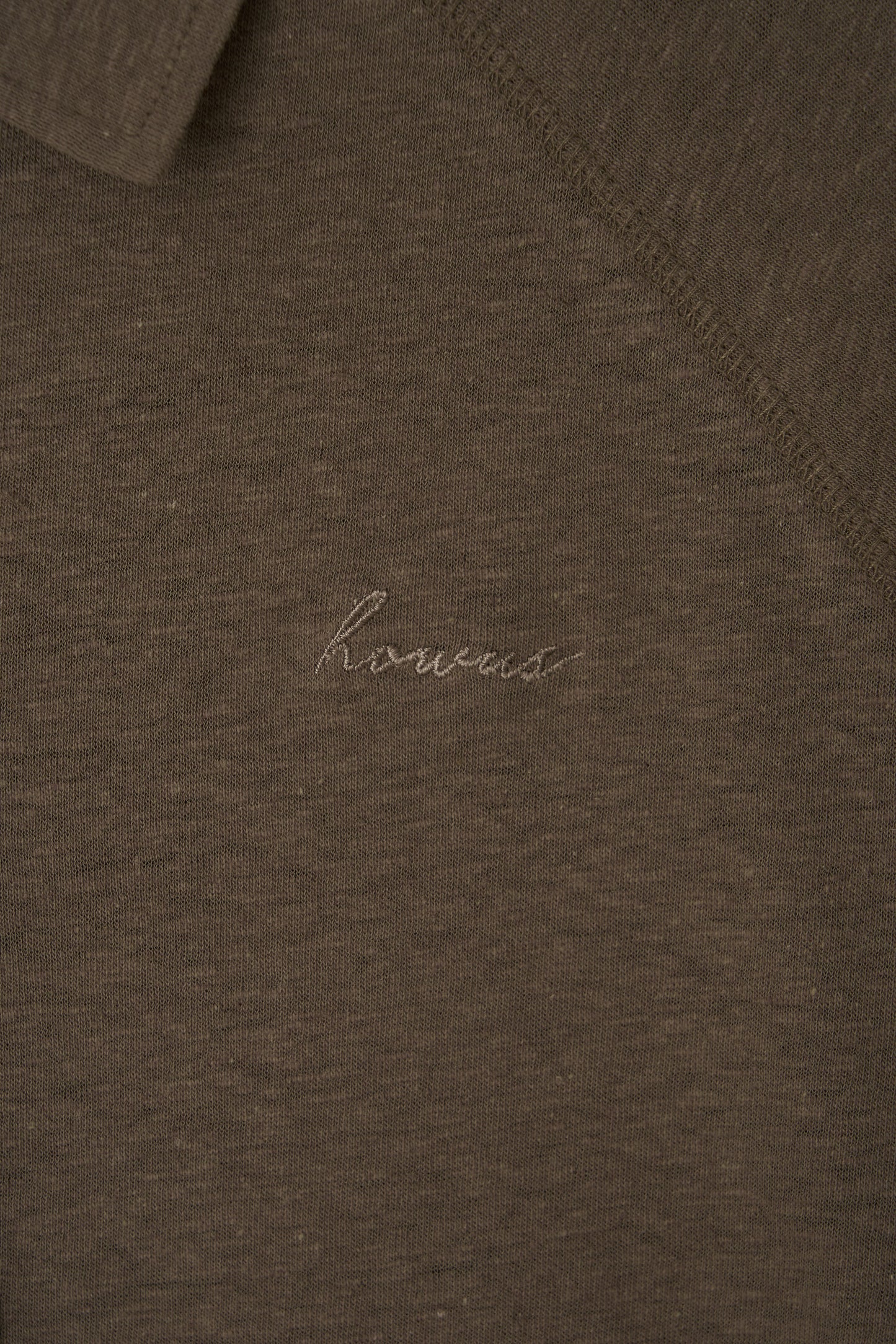 color_khaki