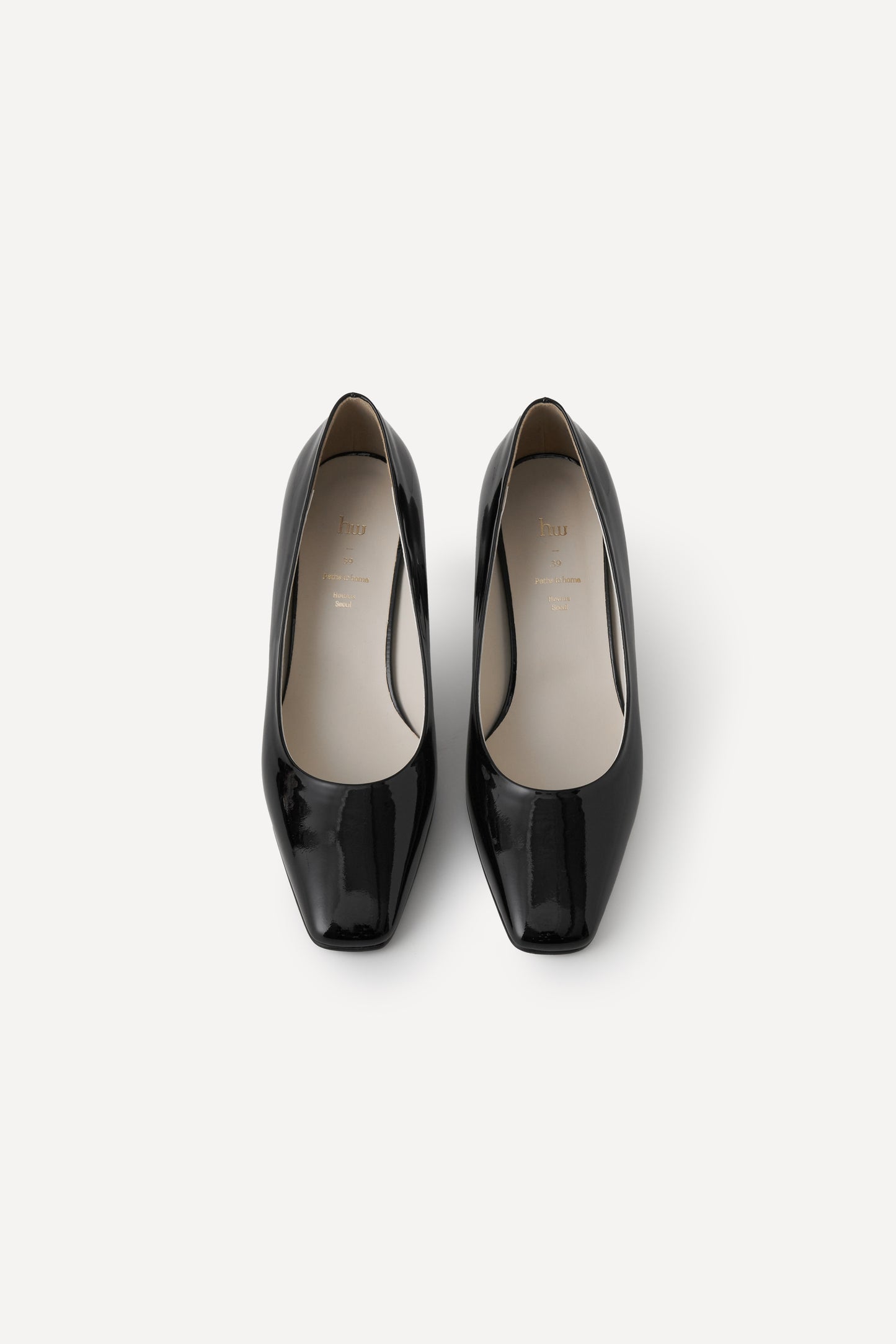 color_black_patent