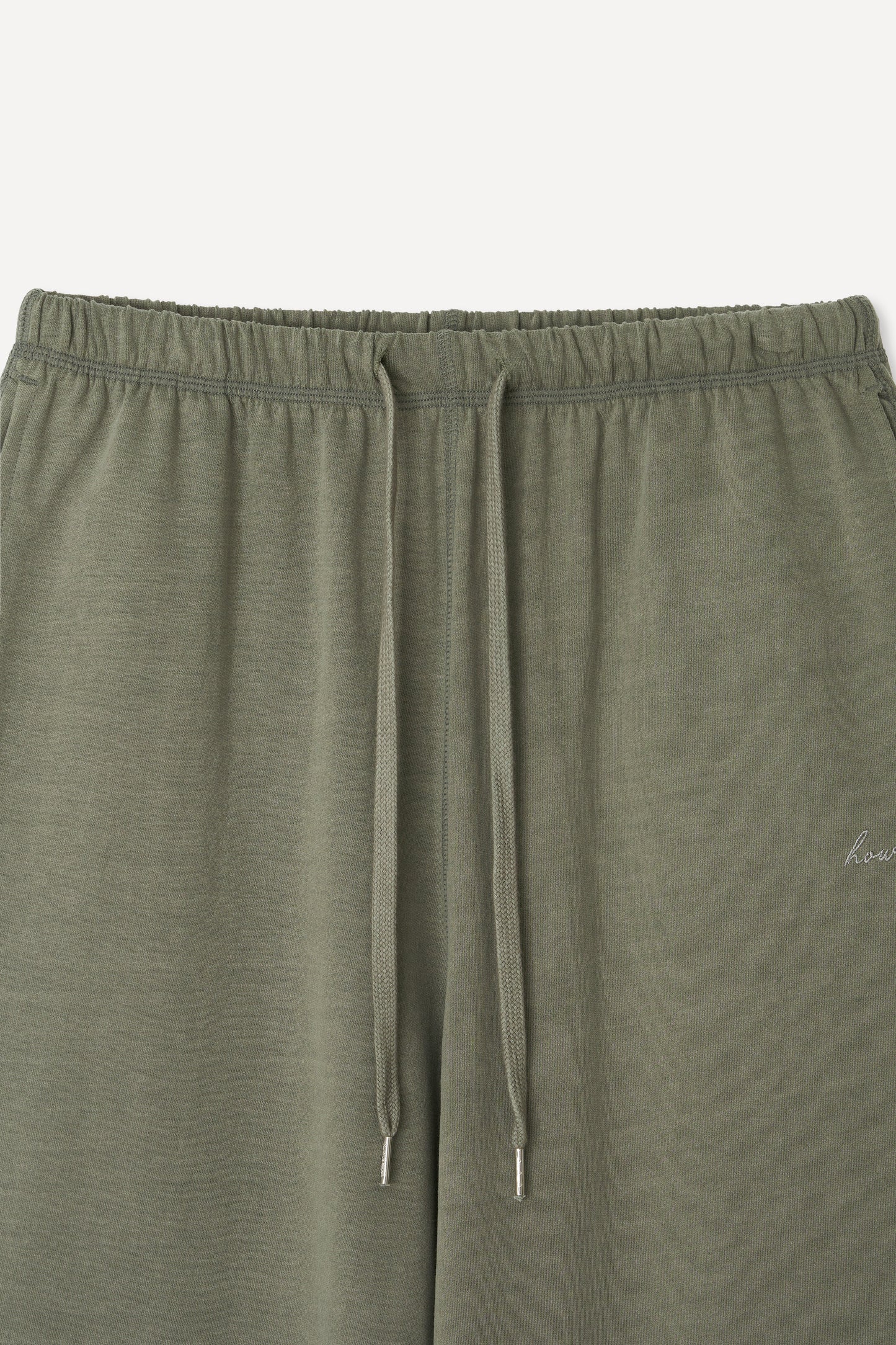 color_khaki