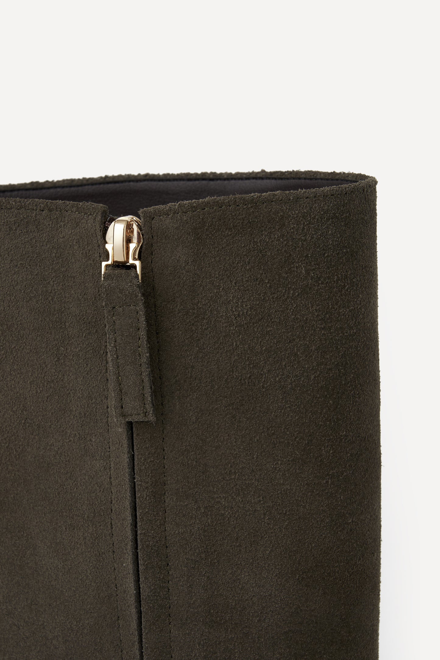 color_khaki_gray