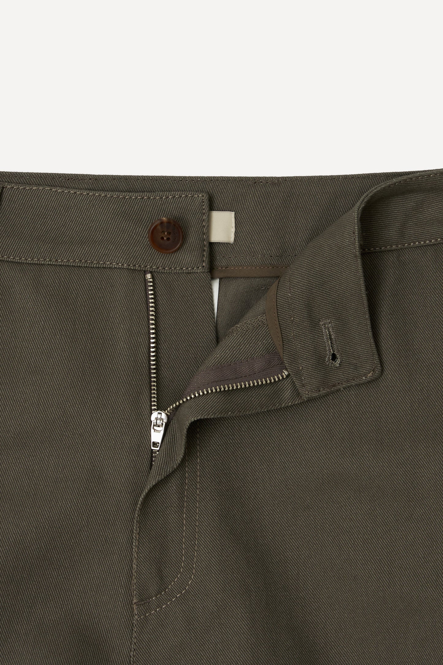 color_khaki