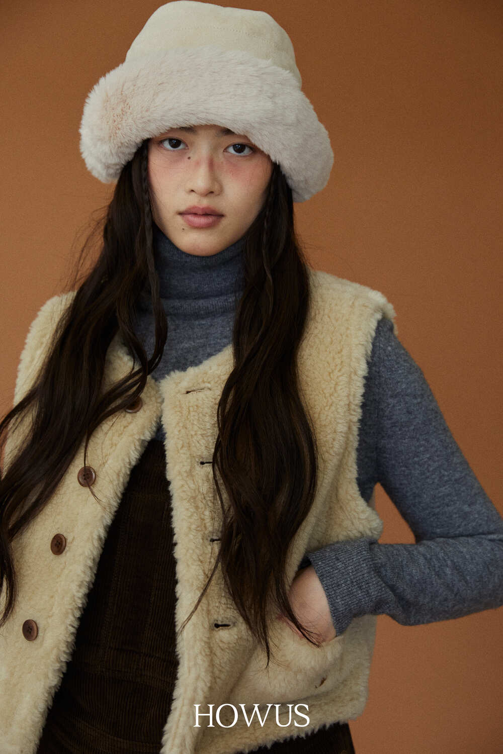 color_ivory