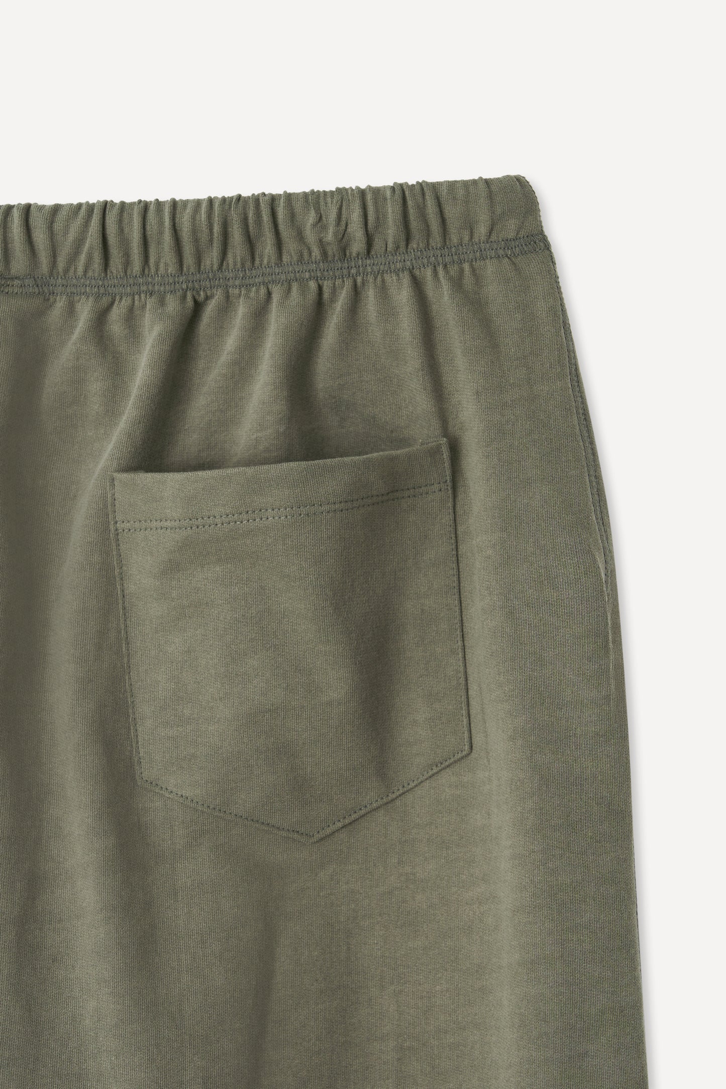 color_khaki