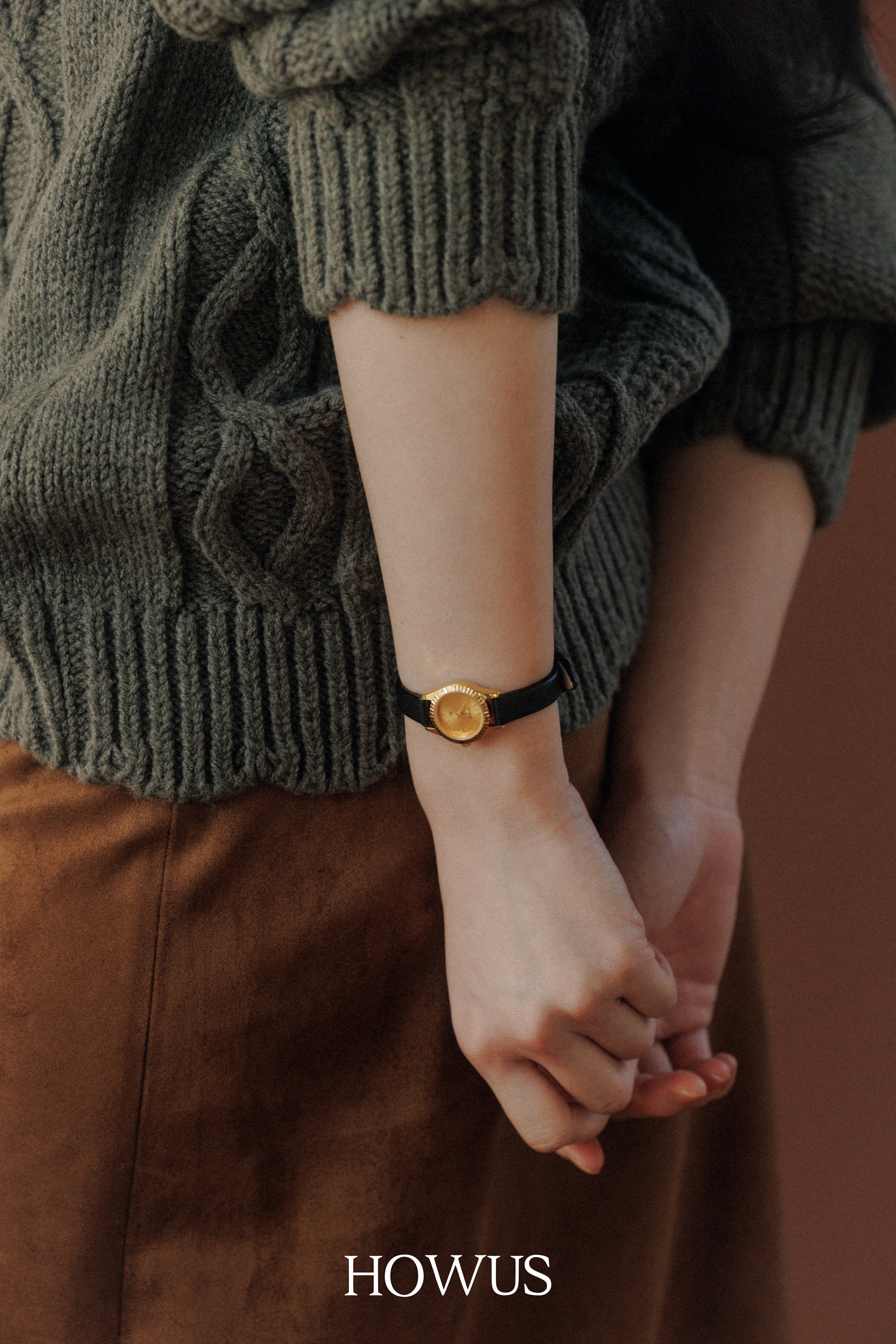 color_brown