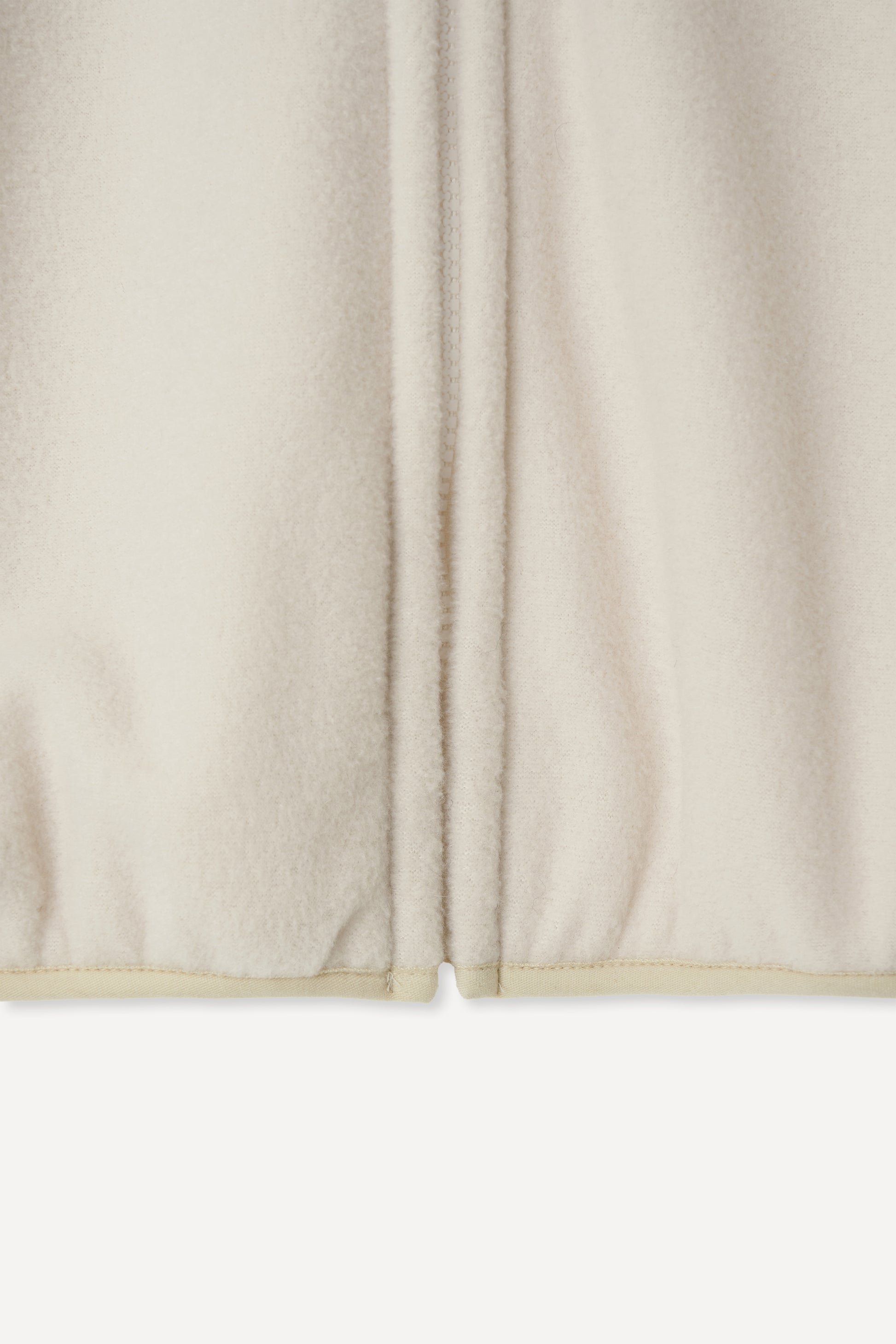 color_ivory