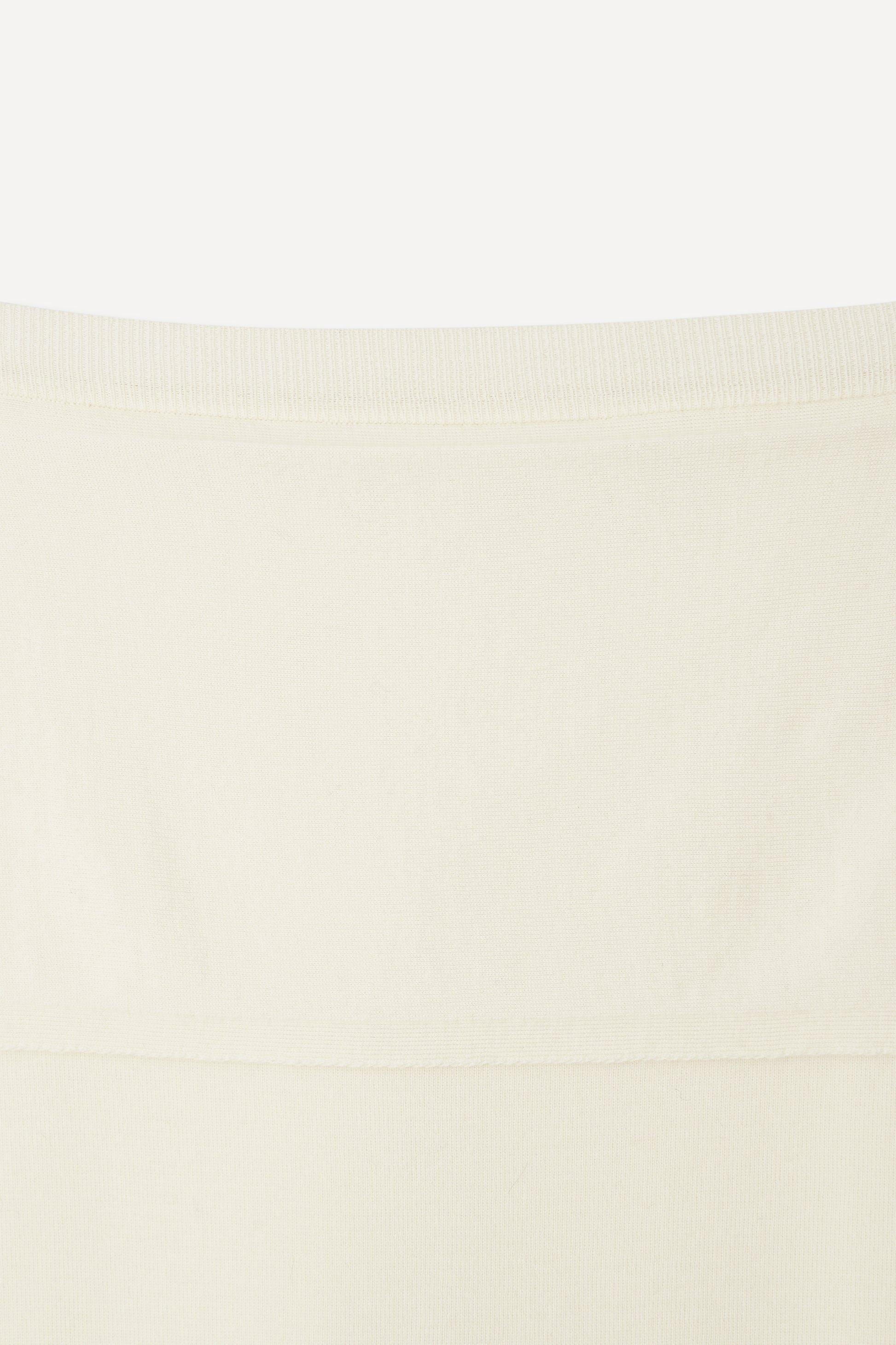 color_ivory