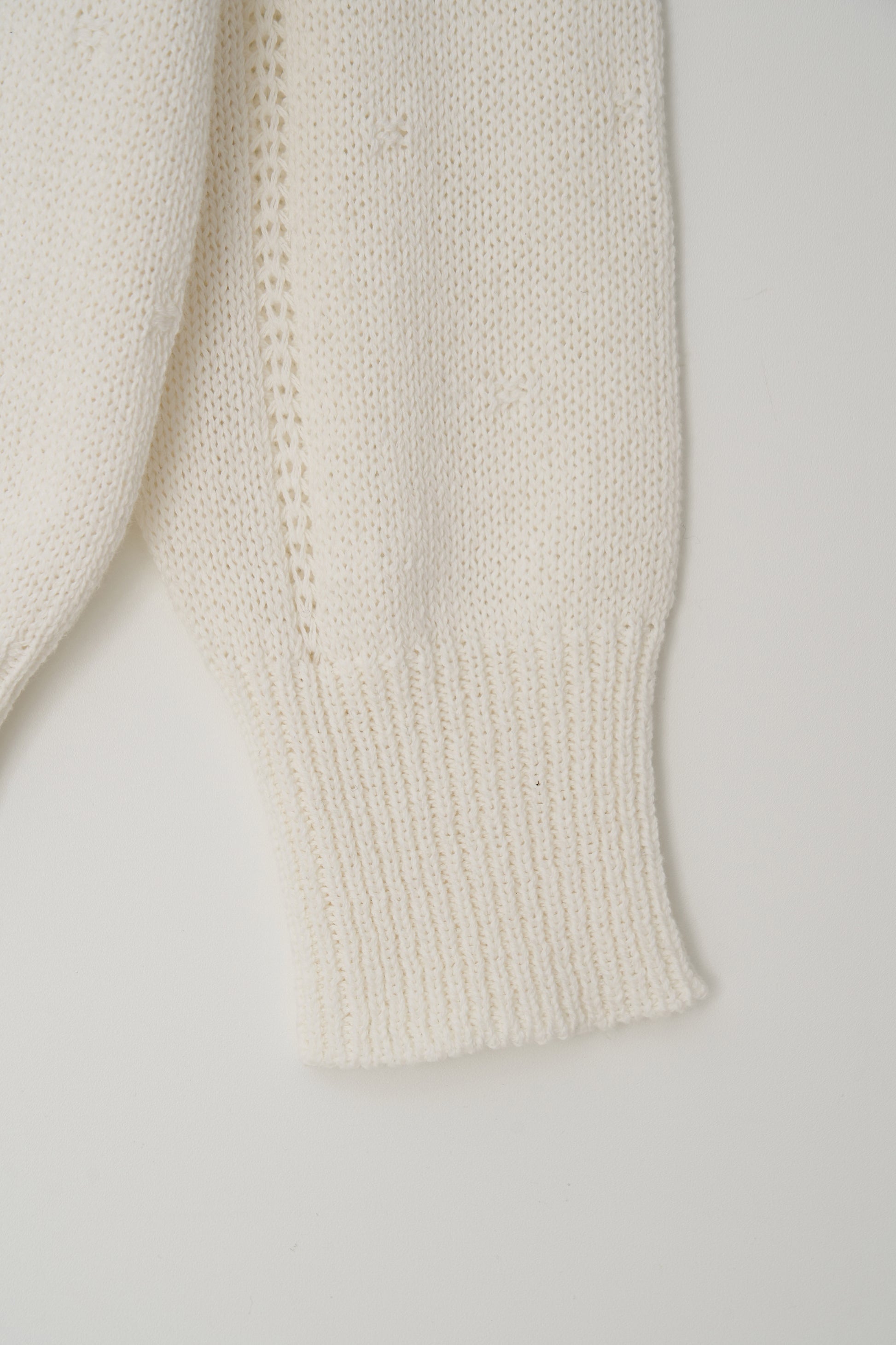 color_ivory