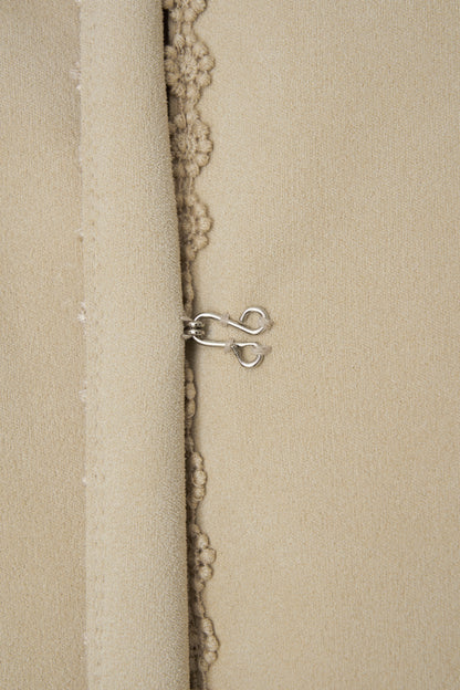 color_beige