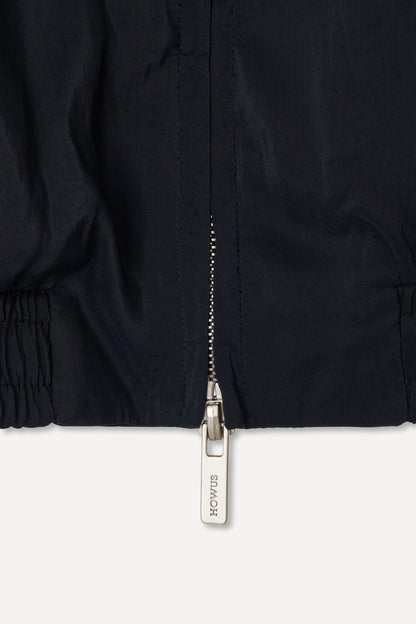 color_navy