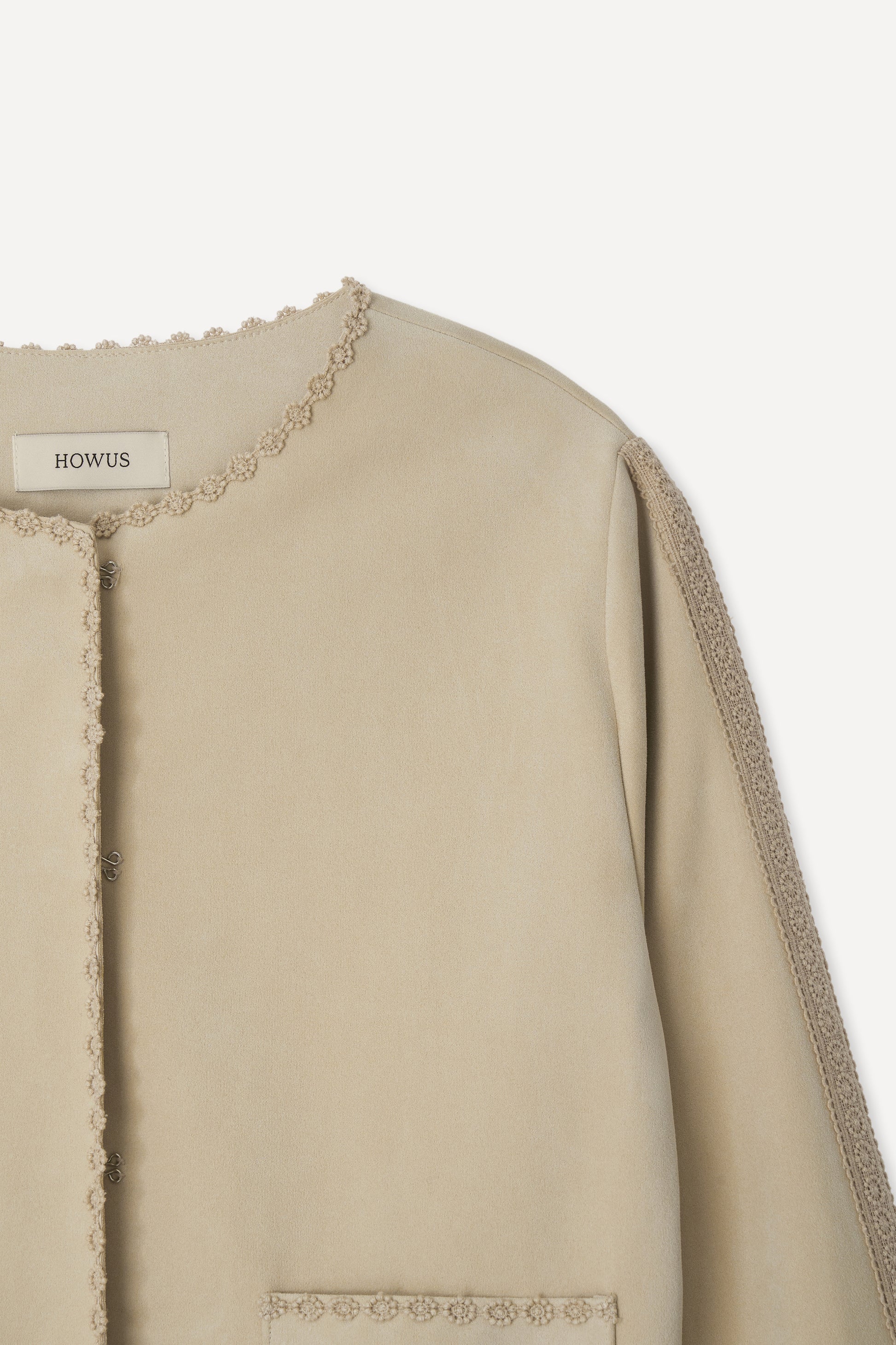 color_beige