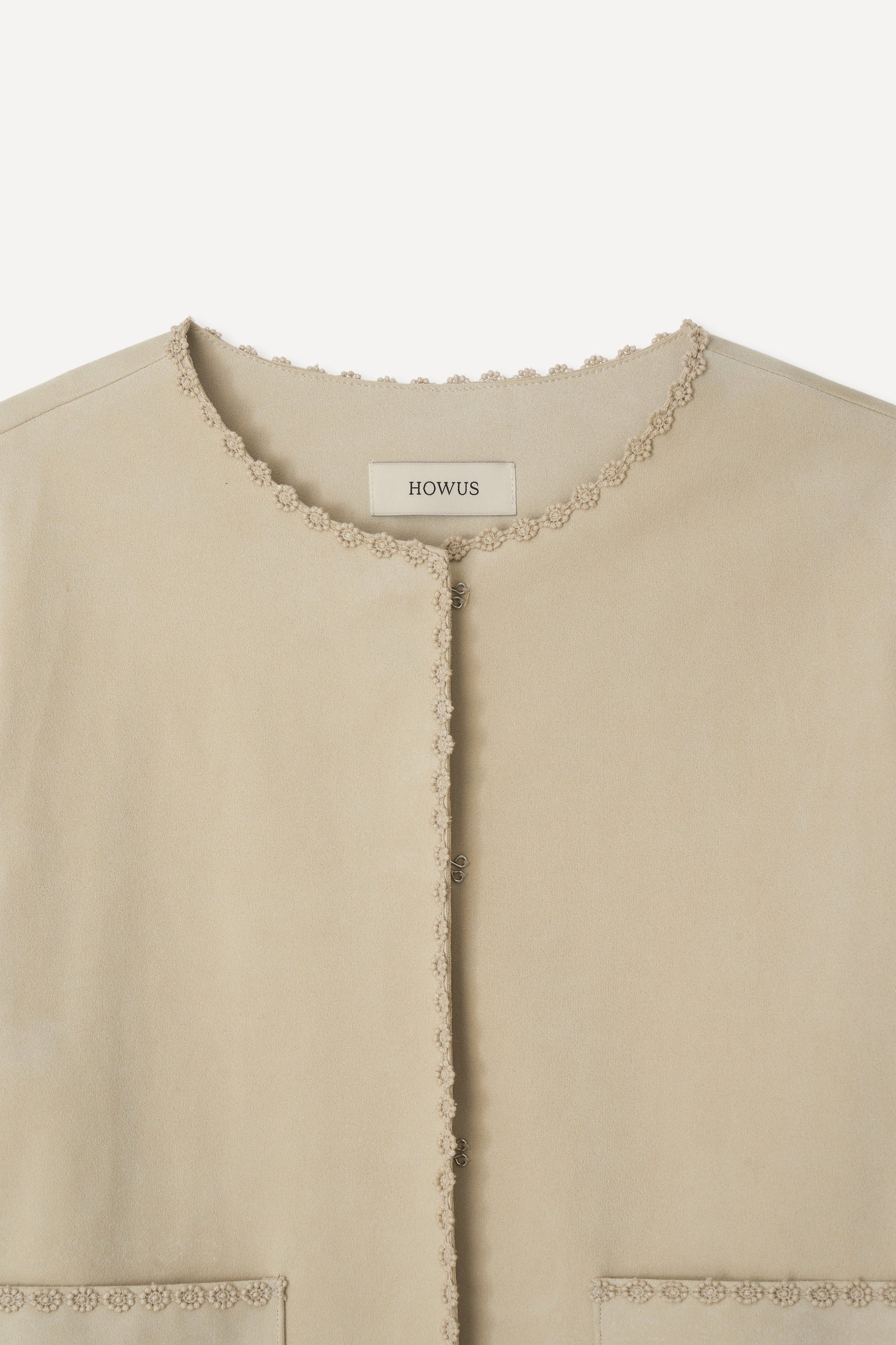 color_beige