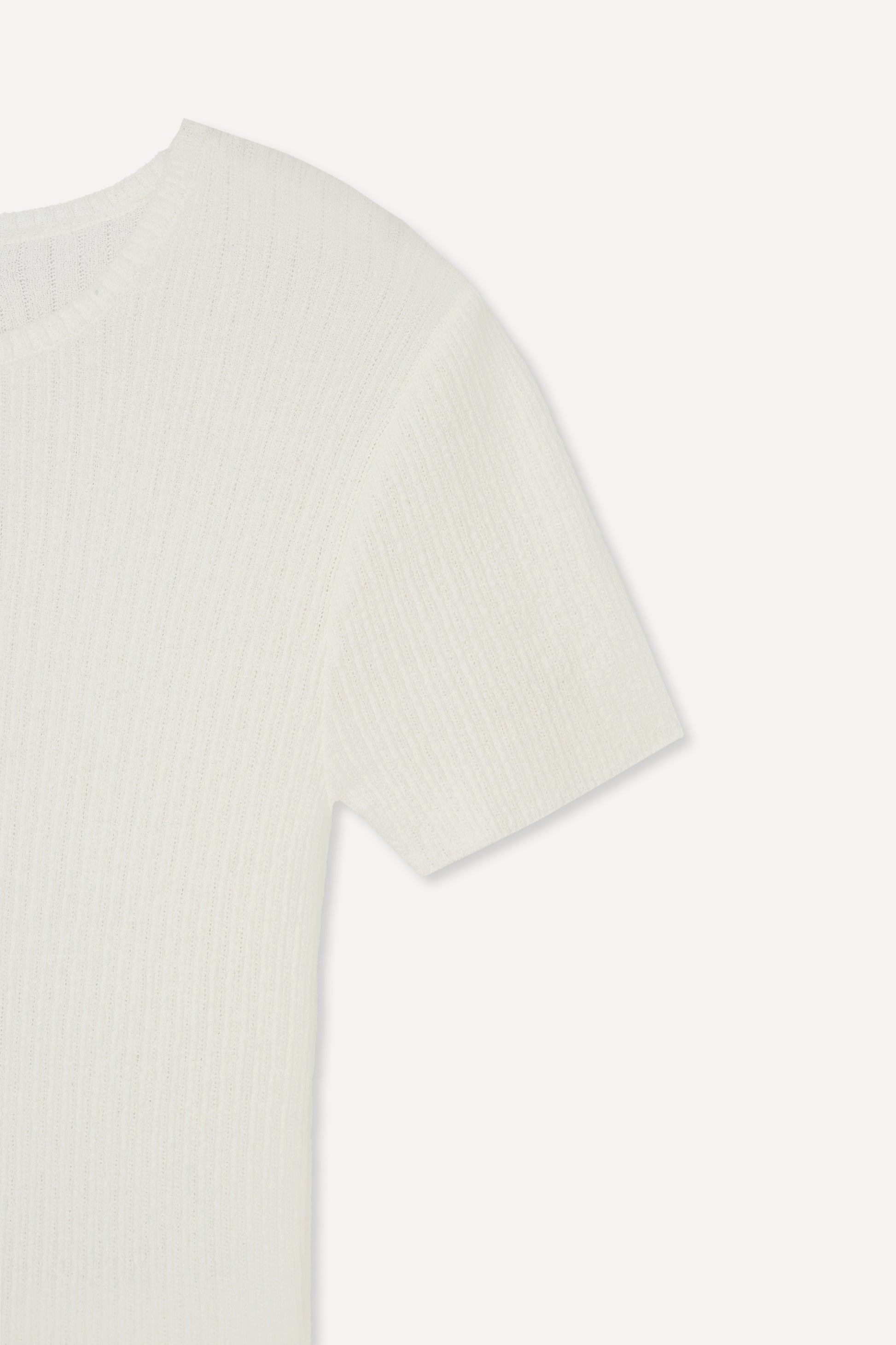 color_ivory