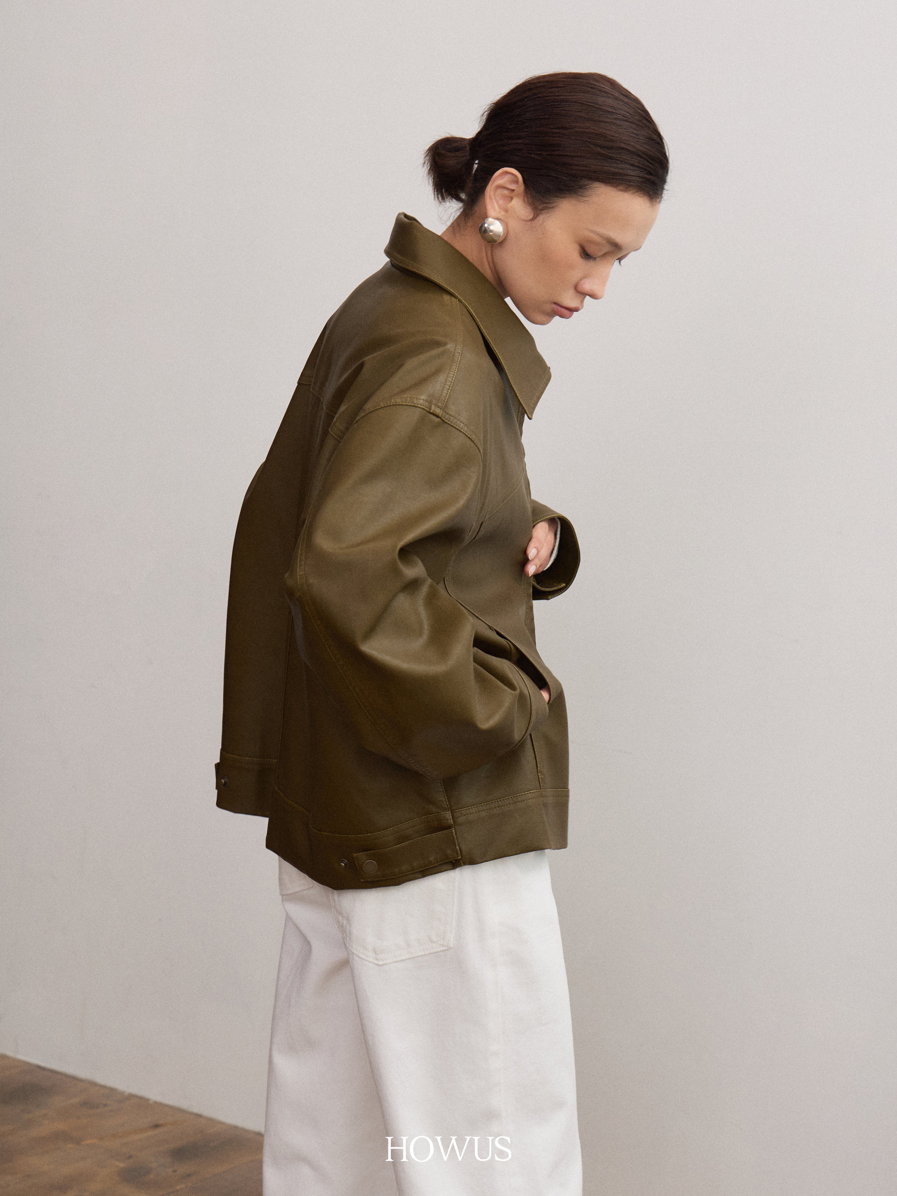 color_khaki