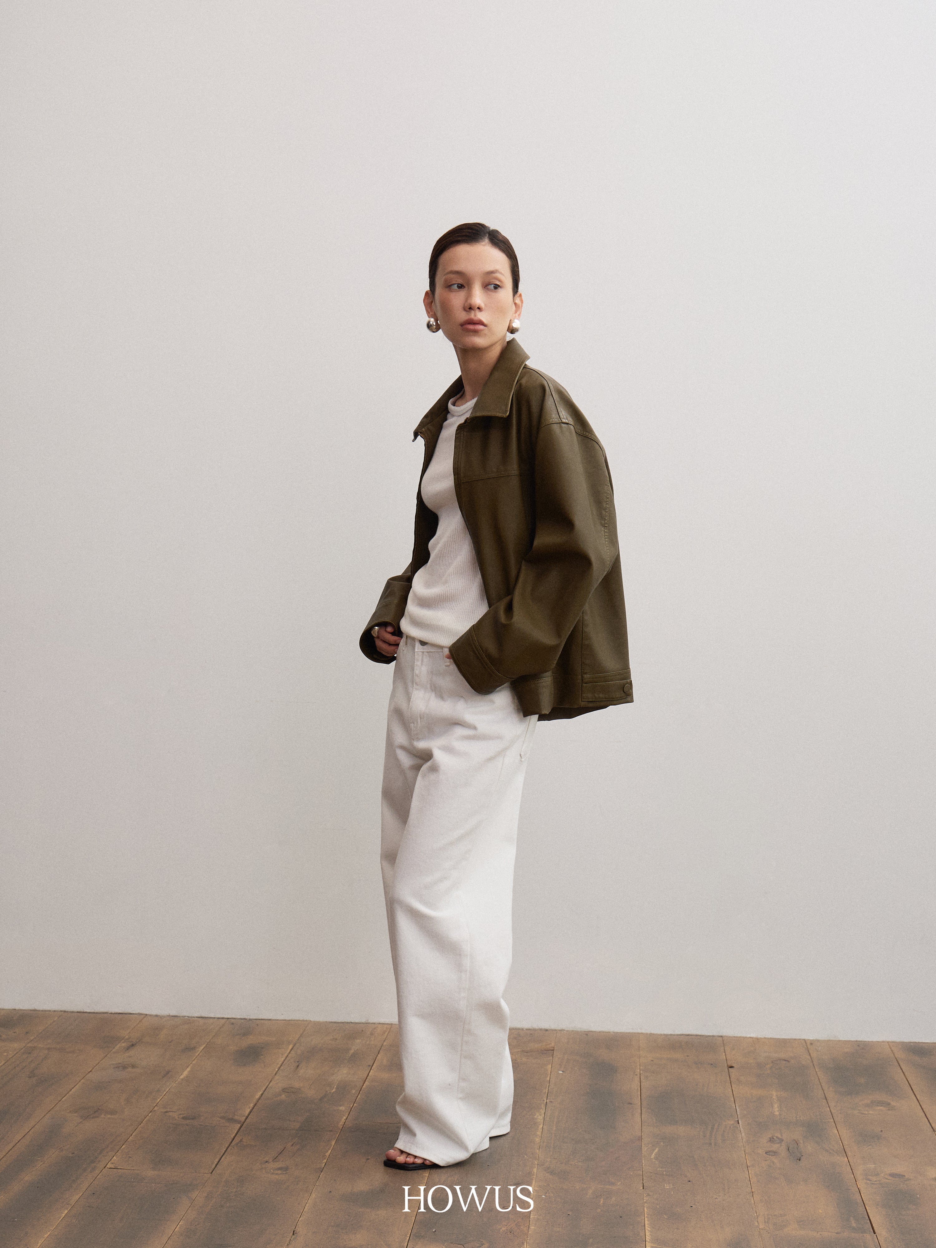 color_khaki